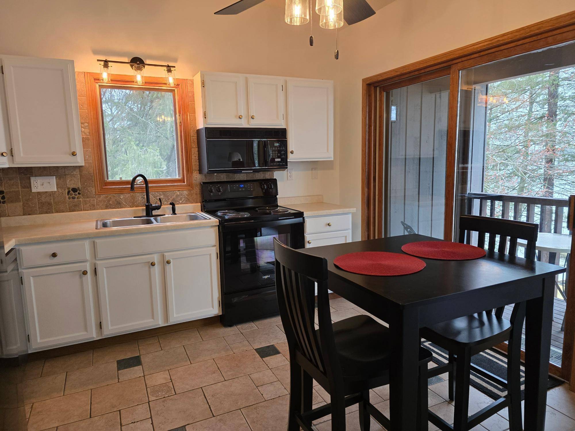 Minocqua, WI 54548,8250 NORTHERN RD #Condo #202