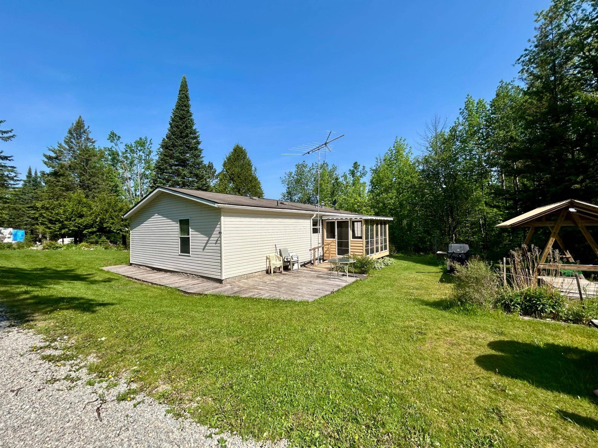 Wabeno, WI 54566,476 KNOB HILL DR