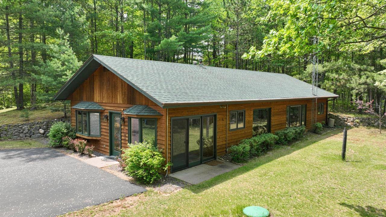 Manitowish Waters, WI 54545,13375 MICHAELIS LN
