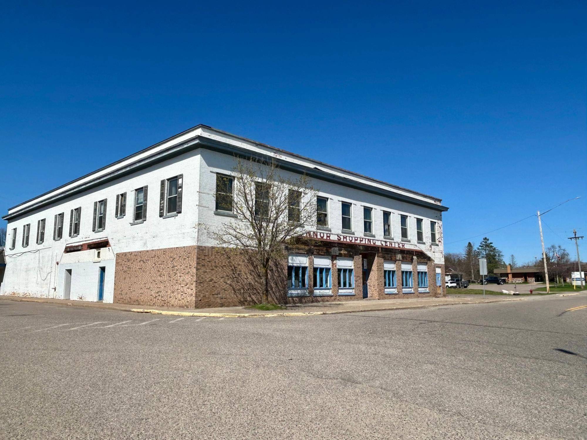 Laona, WI 54541,4894 MILL ST