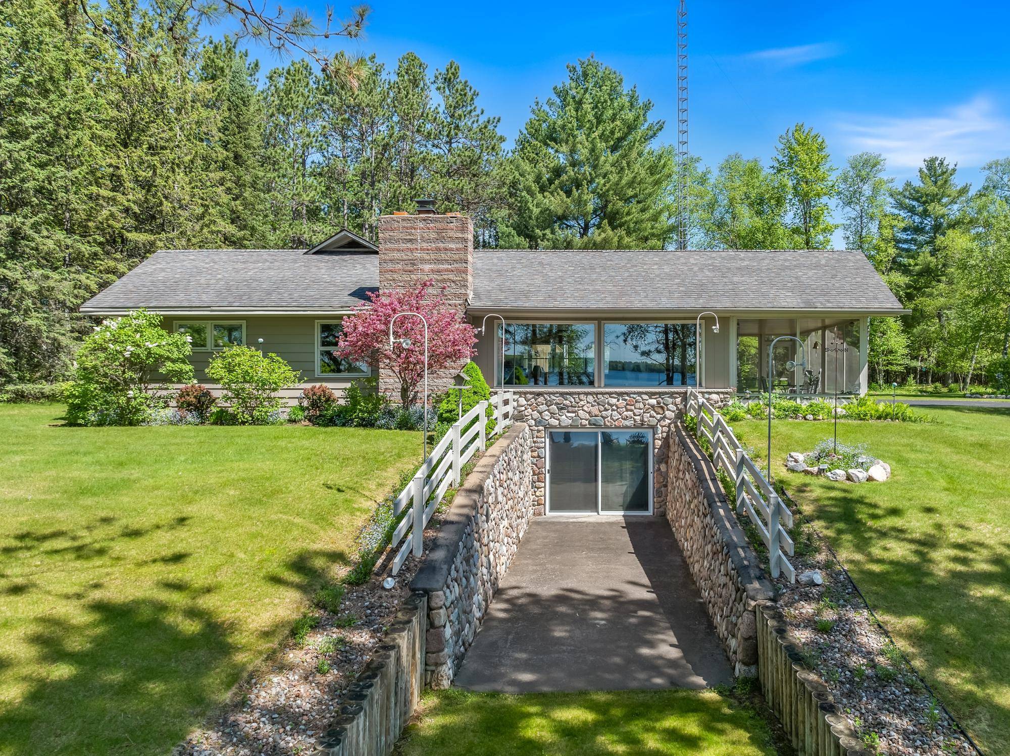 Manitowish Waters, WI 54545,6372A CTH W