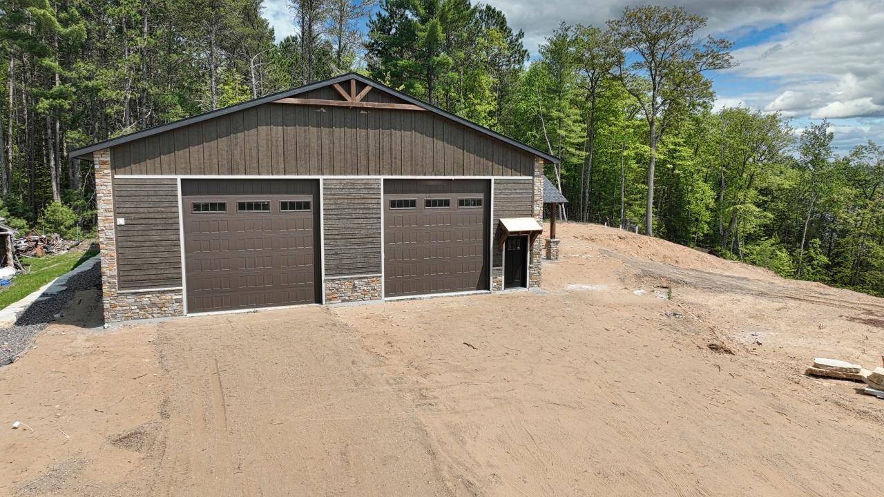 Eagle River, WI 54521,3794 CROWS NEST DR