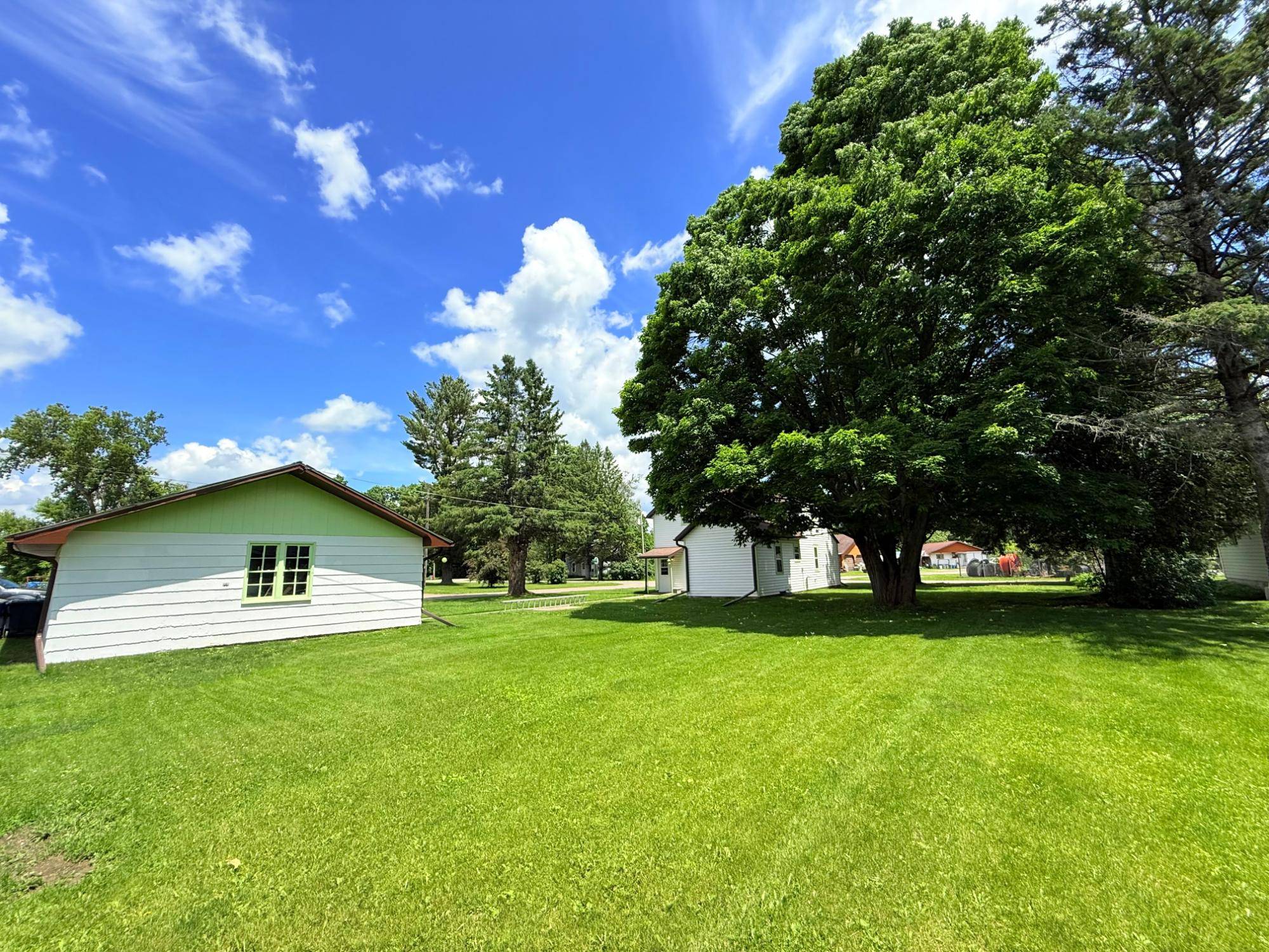 Crandon, WI 54520,505 HAZELDELL AVE N