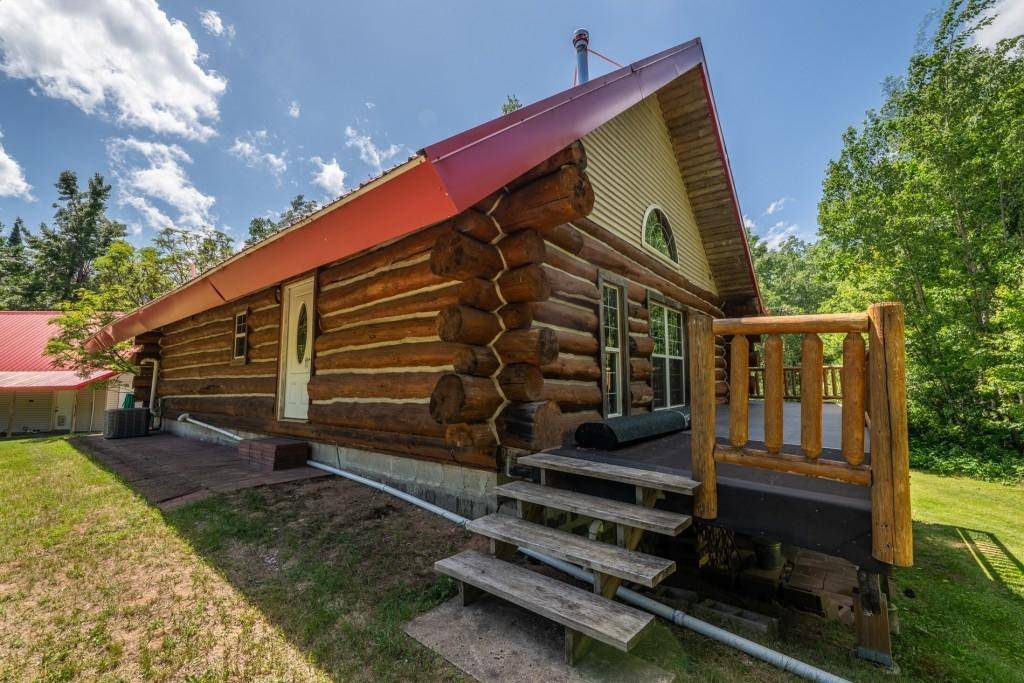Crandon, WI 54520,6476 FLOWAGE LN