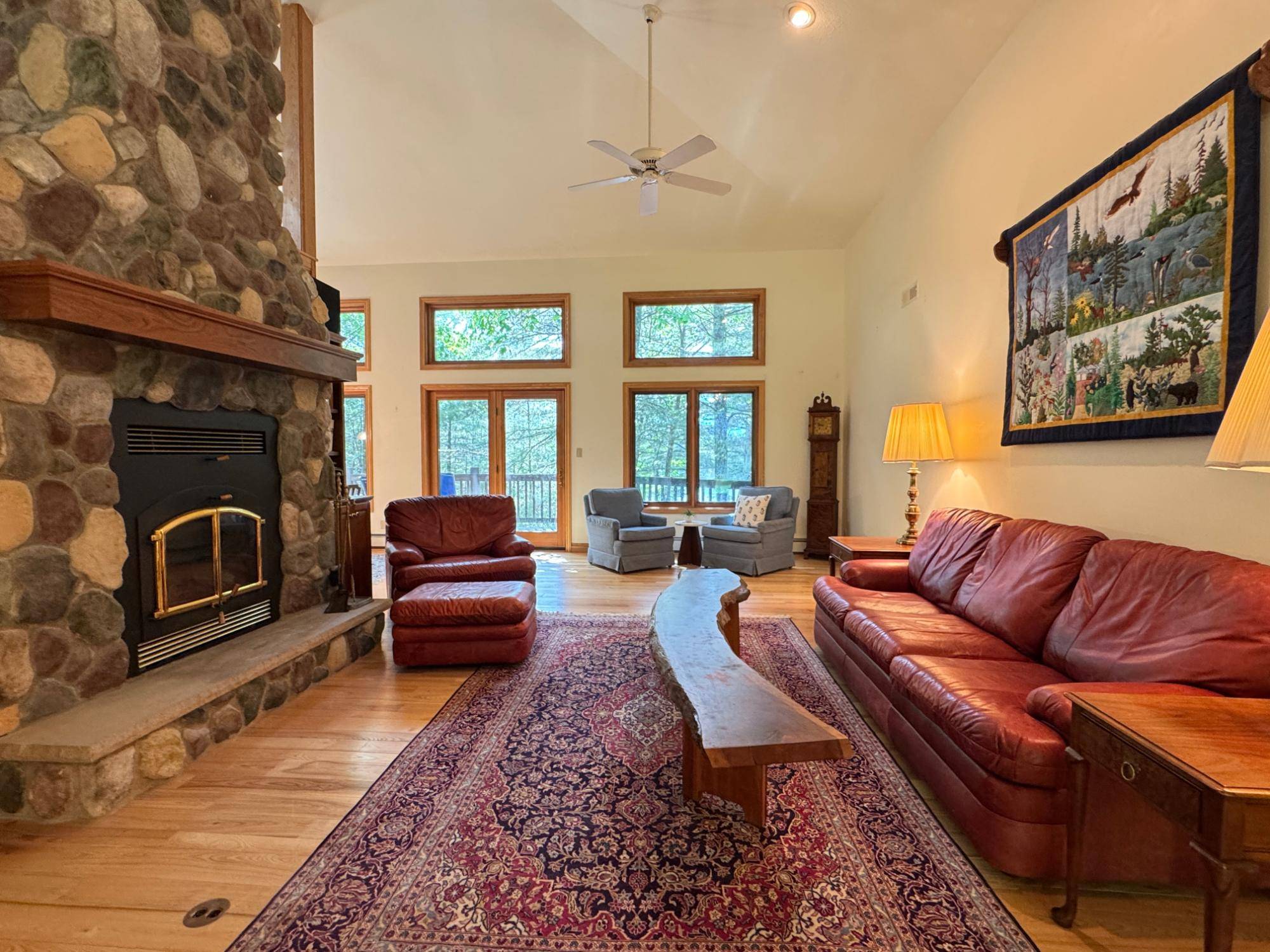 Minocqua, WI 54548,10415 HOWARDS END RD