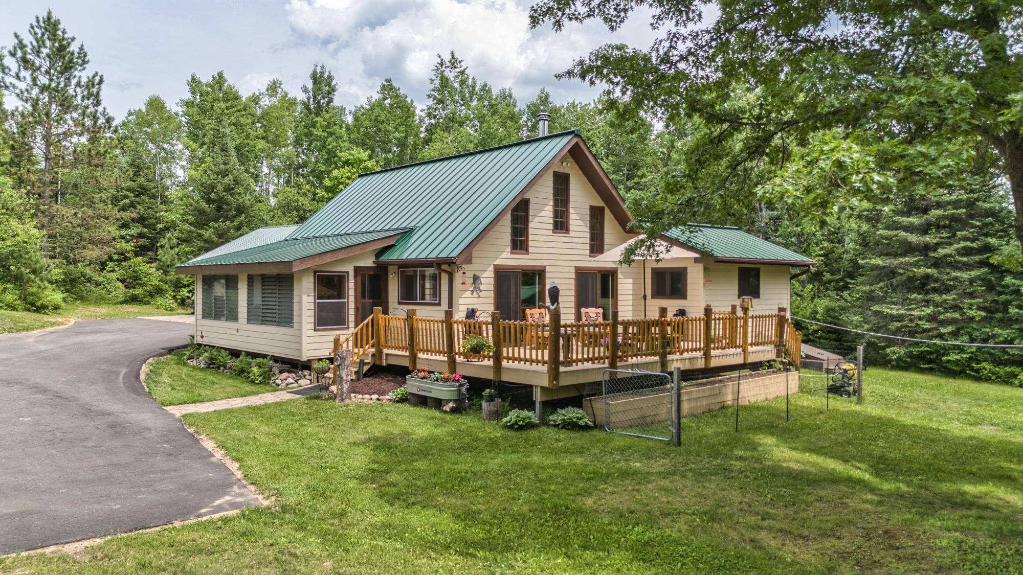 Minocqua, WI 54548,11349 SCOTCHMAN LAKE RD
