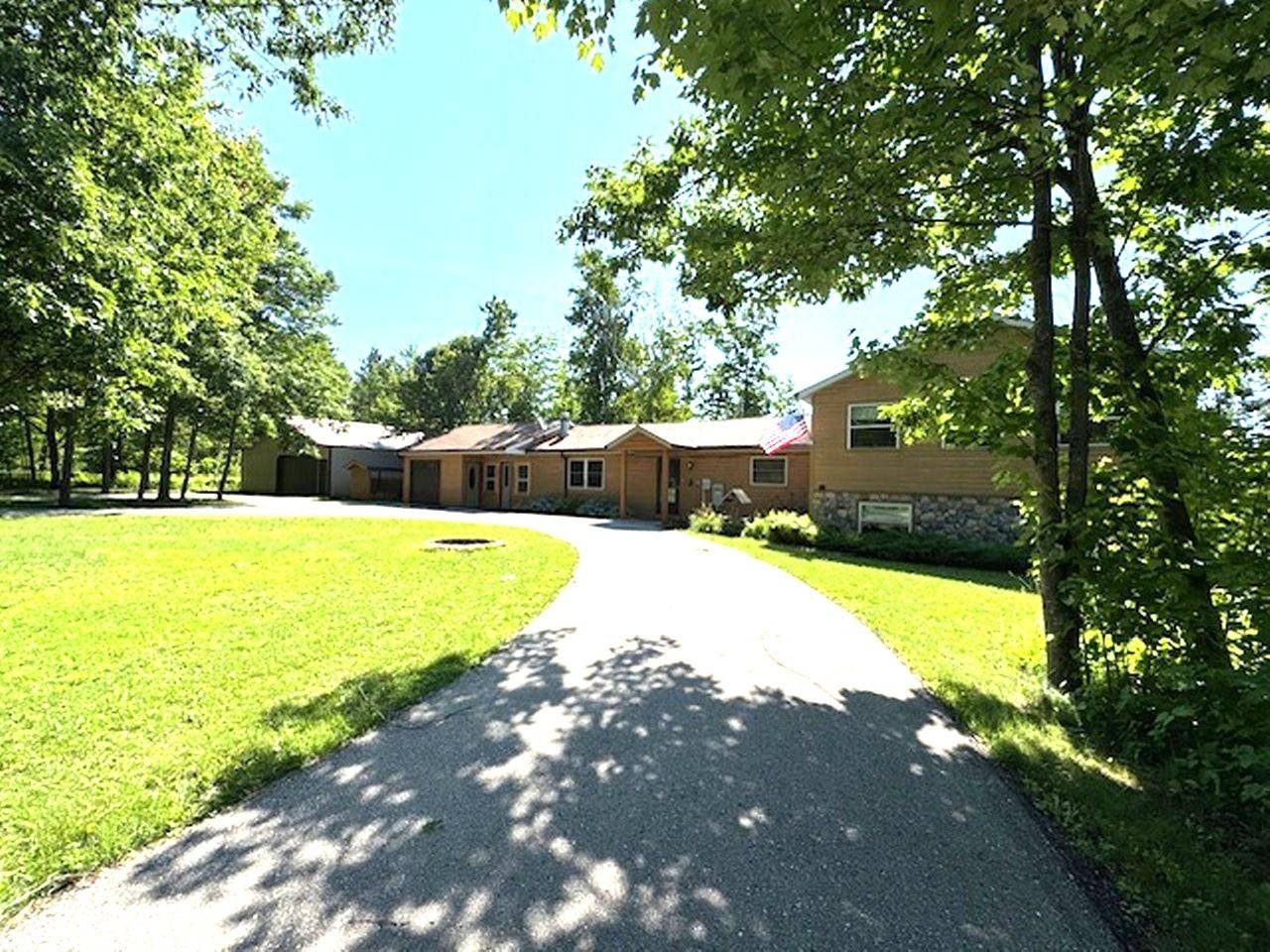 Mountain, WI 54149,14781 BIRCHWOOD ACRES LN