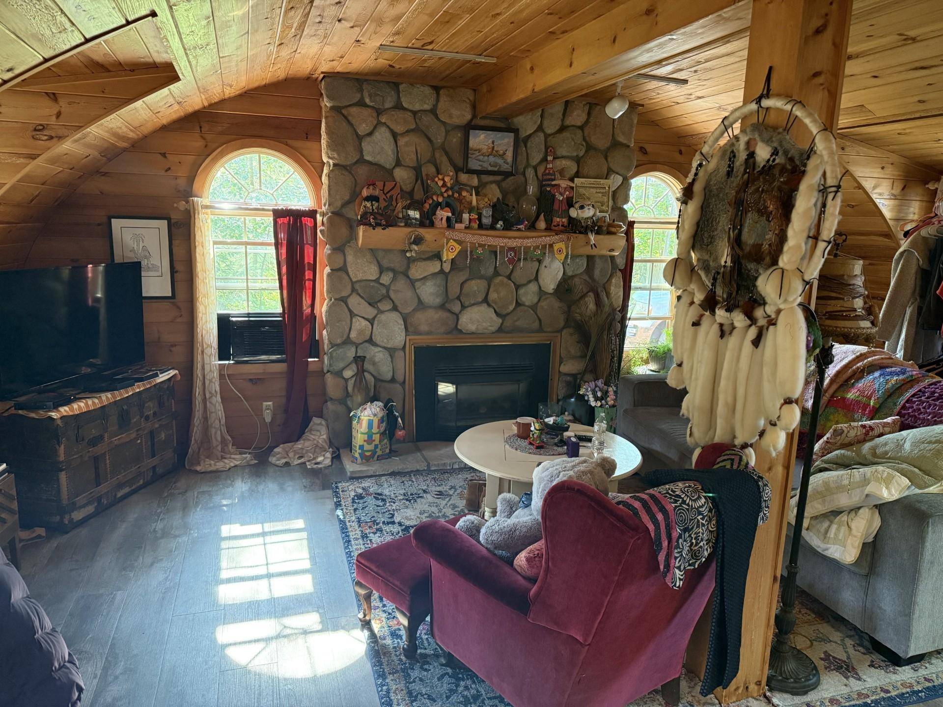 Minocqua, WI 54548,9571 COUNTRY CLUB RD