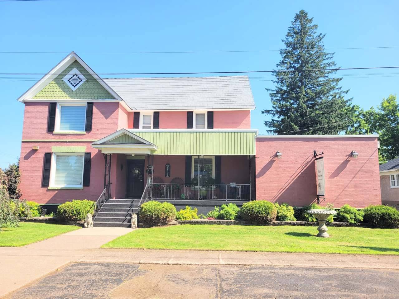 Hurley, WI 54534,210 MAPLE ST