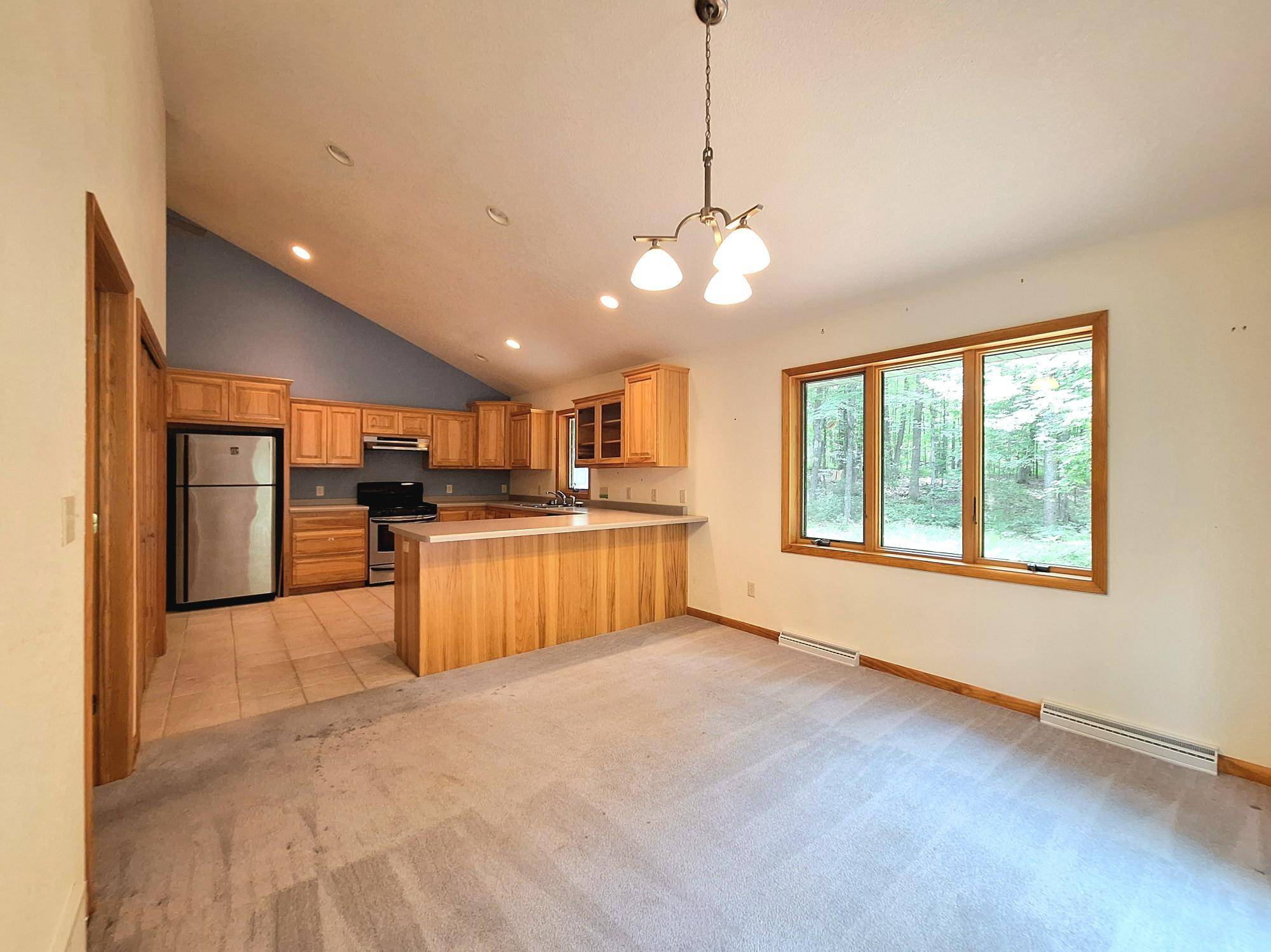 Rhinelander, WI 54501,4493 MAPLE RIDGE DR
