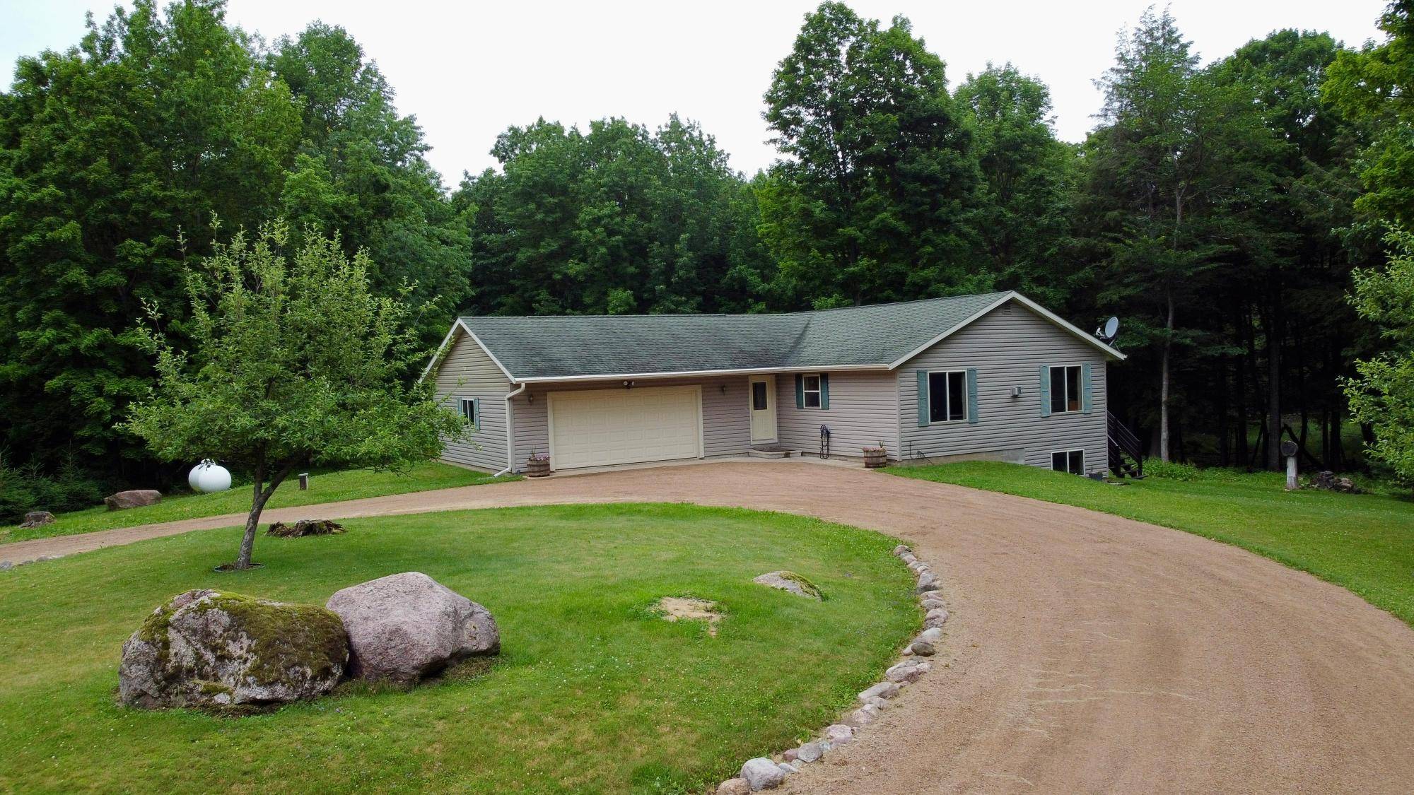 Birnamwood, WI 54414,233990 NICOLE LN