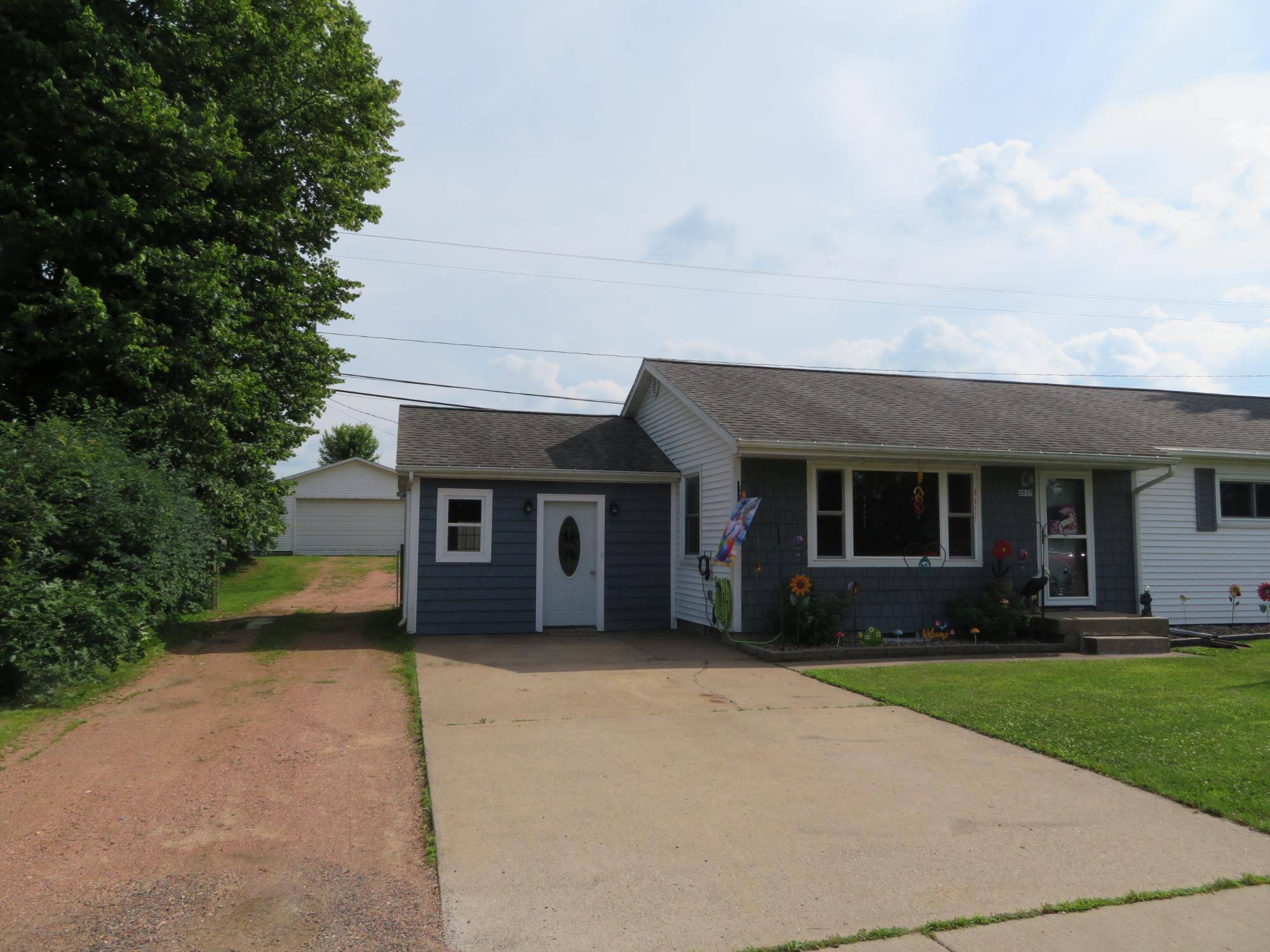 Merrill, WI 54452,2517 MAIN ST W