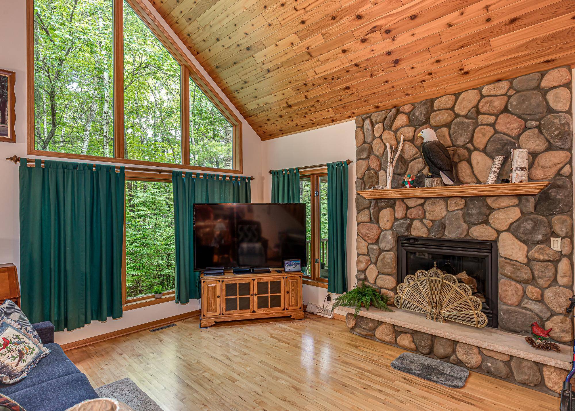 Arbor Vitae, WI 54568,1574 MARY LN