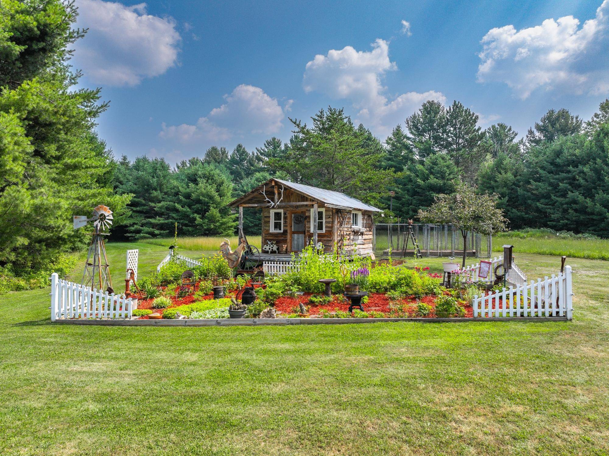 Eagle River, WI 54521,1880 ADAMS RD