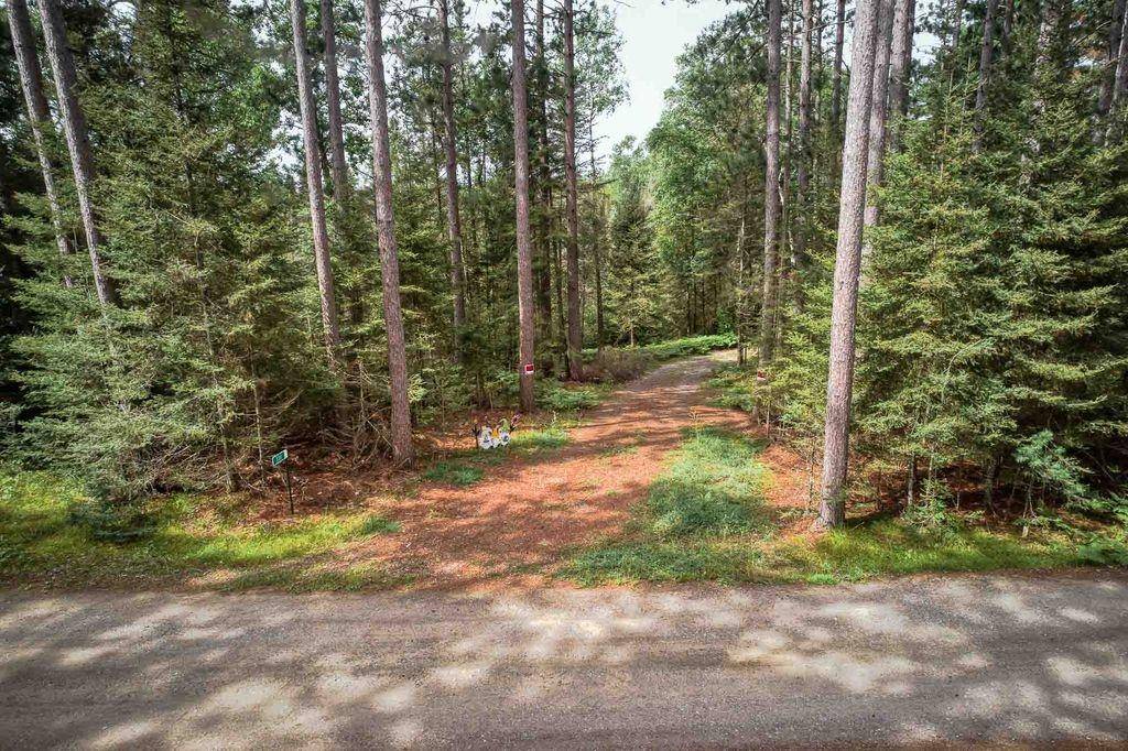 Rhinelander, WI 54501,3311 MURMURING PINES TR