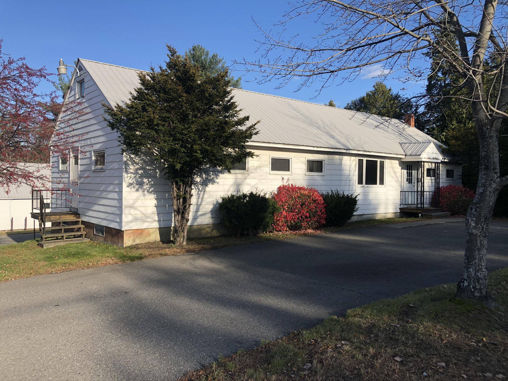 Winslow, ME 04901,410 China RD