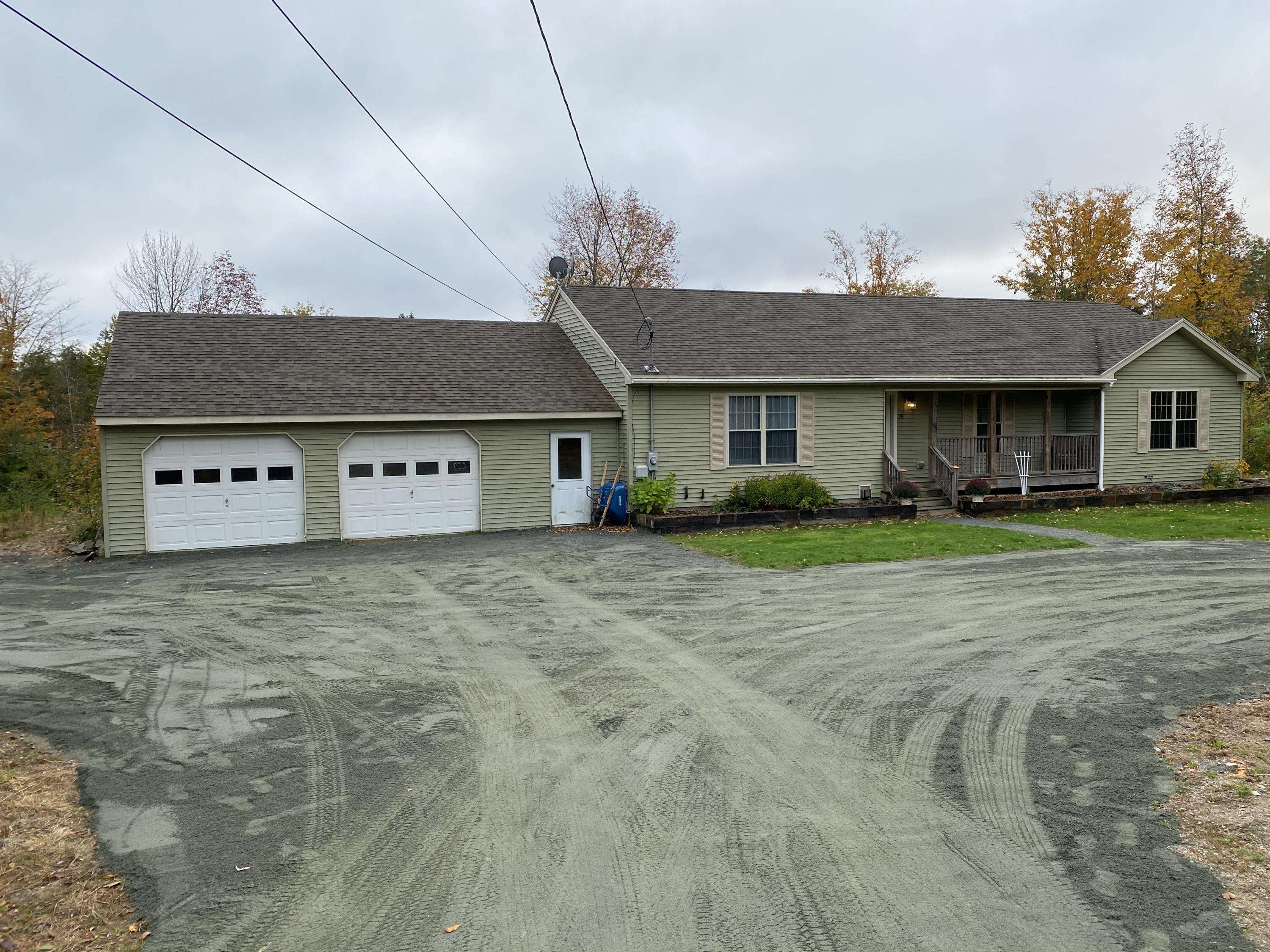 Ellsworth, ME 04605,28 Alexis RD