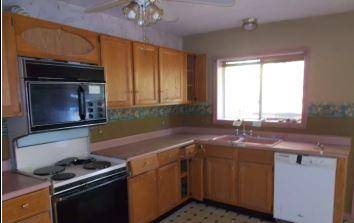 Paris, ME 04281,6 Russell ST