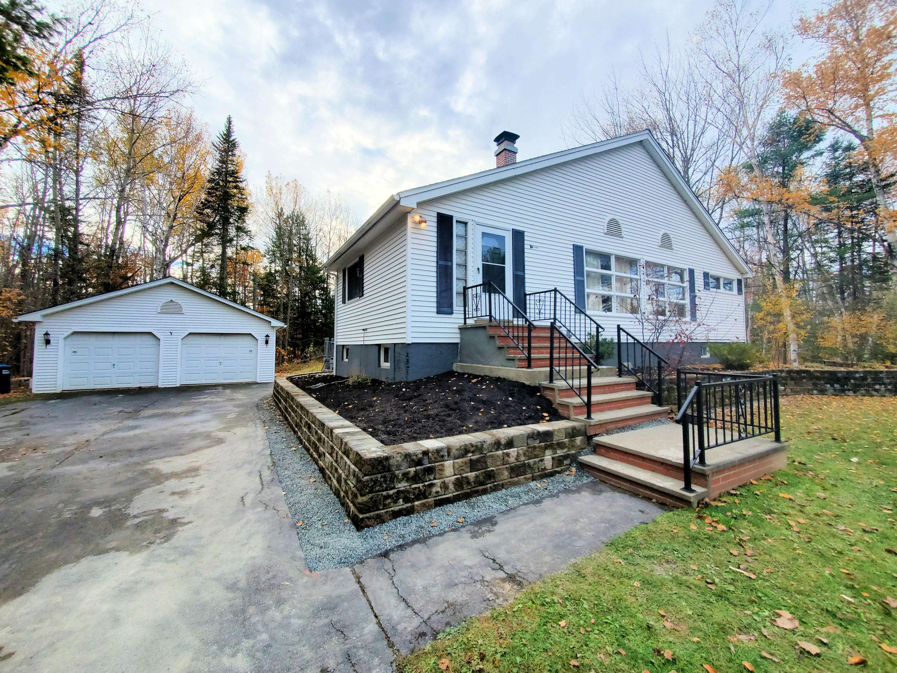 Old Town, ME 04468,210 W Old Town RD