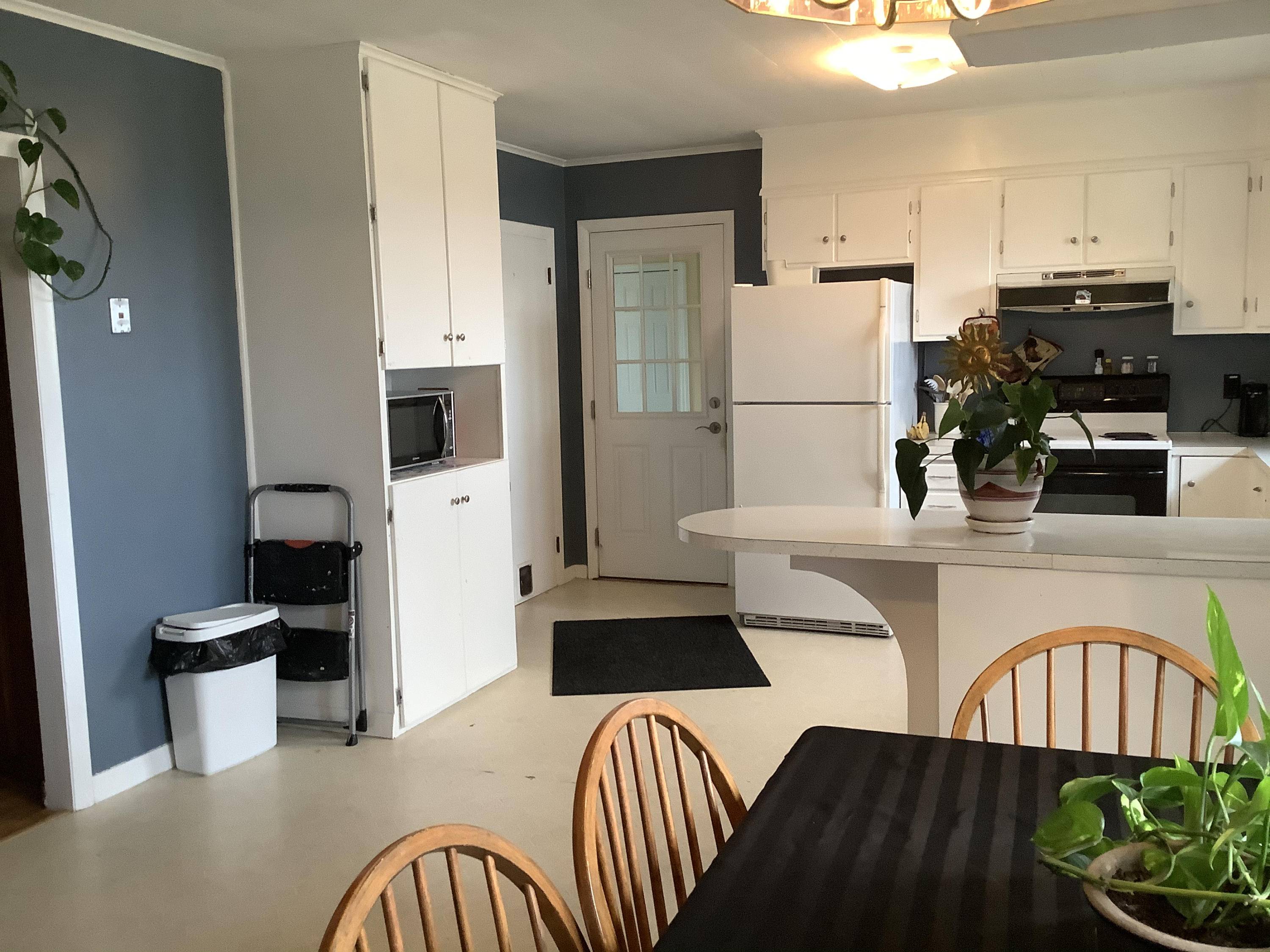 Presque Isle, ME 04769,402 Caribou RD