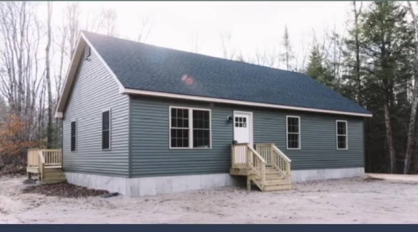 Sebago, ME 04029,87 Peabody Pond RD