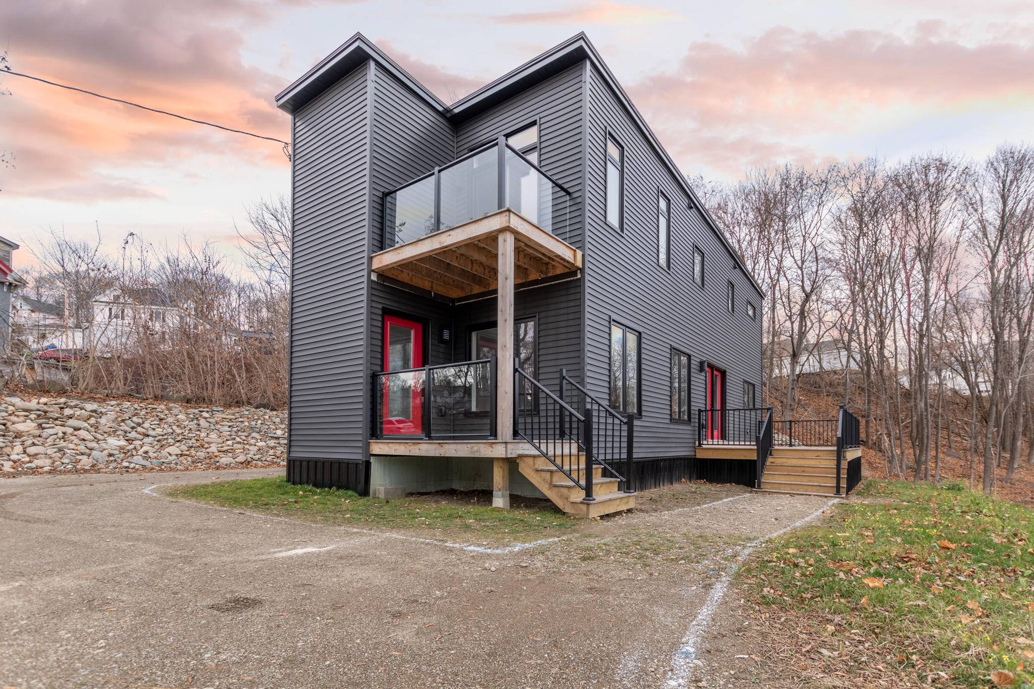 Bangor, ME 04401,11 Drummond ST