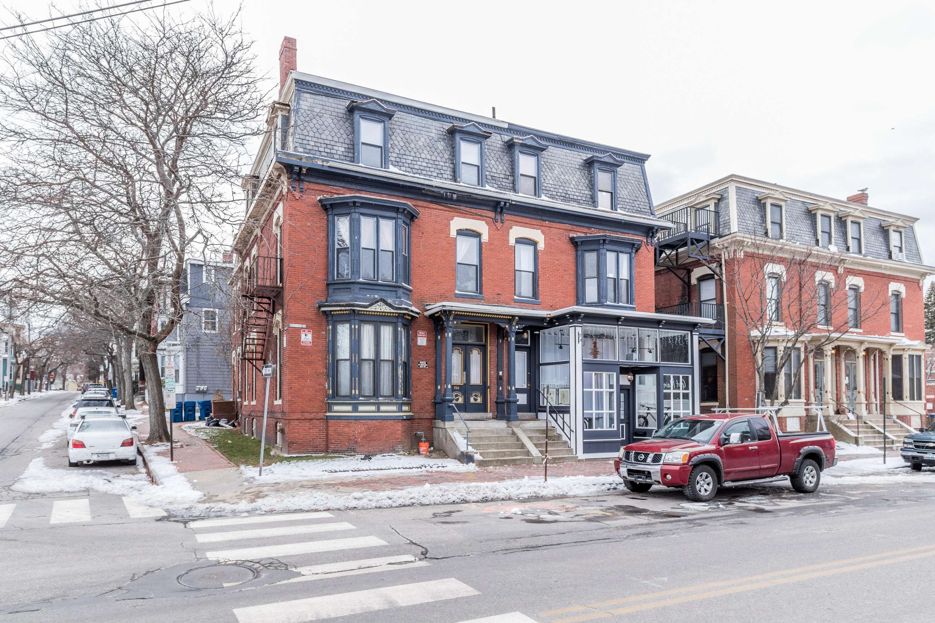 Portland, ME 04102,760 Congress ST