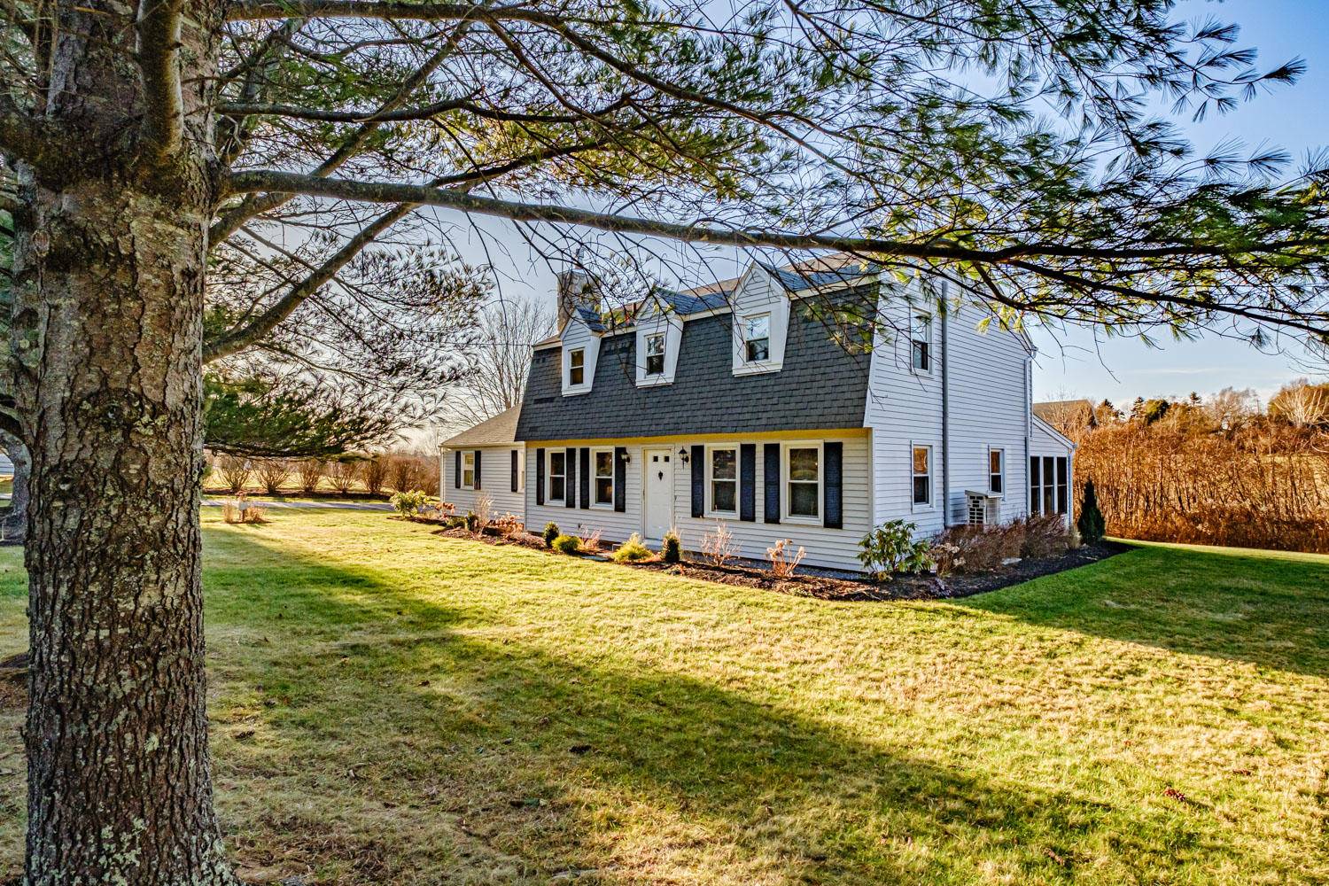 Scarborough, ME 04074,1 Meadowood DR