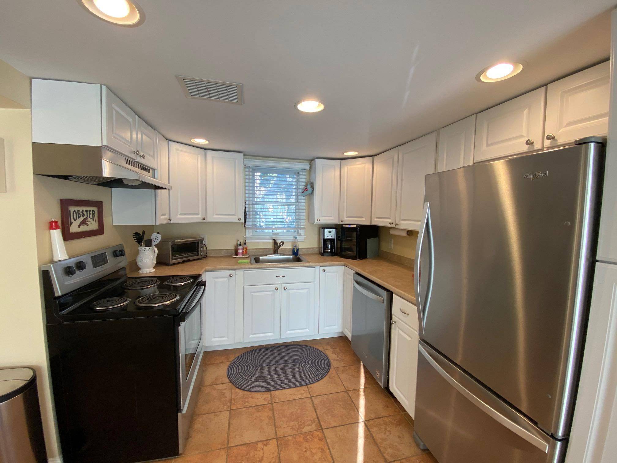 Ogunquit, ME 03907,112 Highland AVE