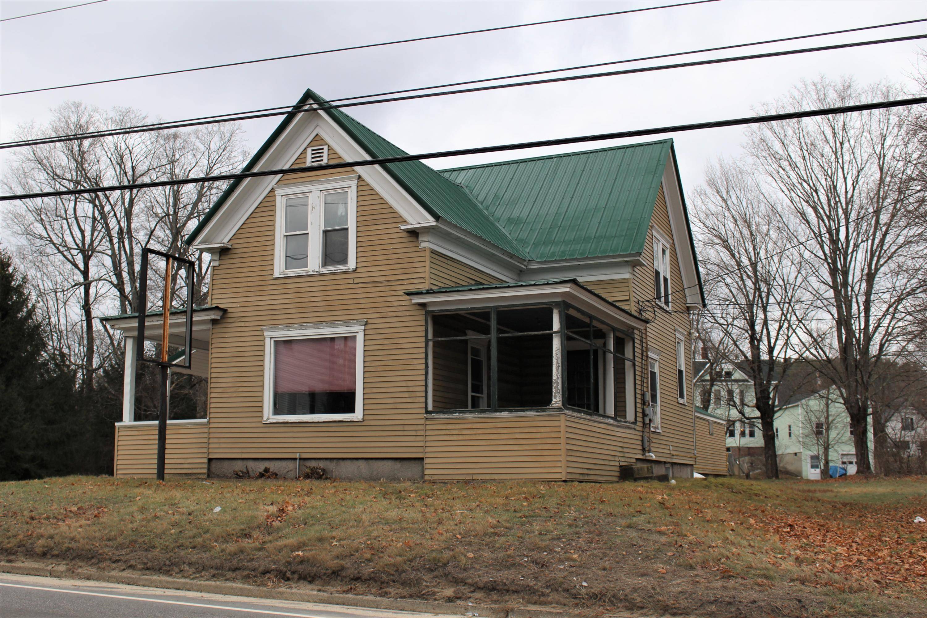 Paris, ME 04281,34 Park ST