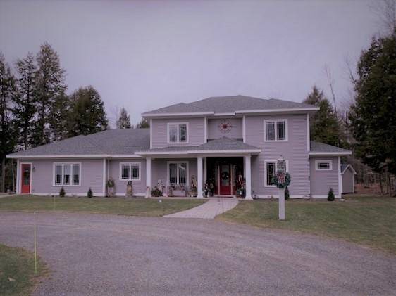 Farmington, ME 04938,146 Stone Hill RD