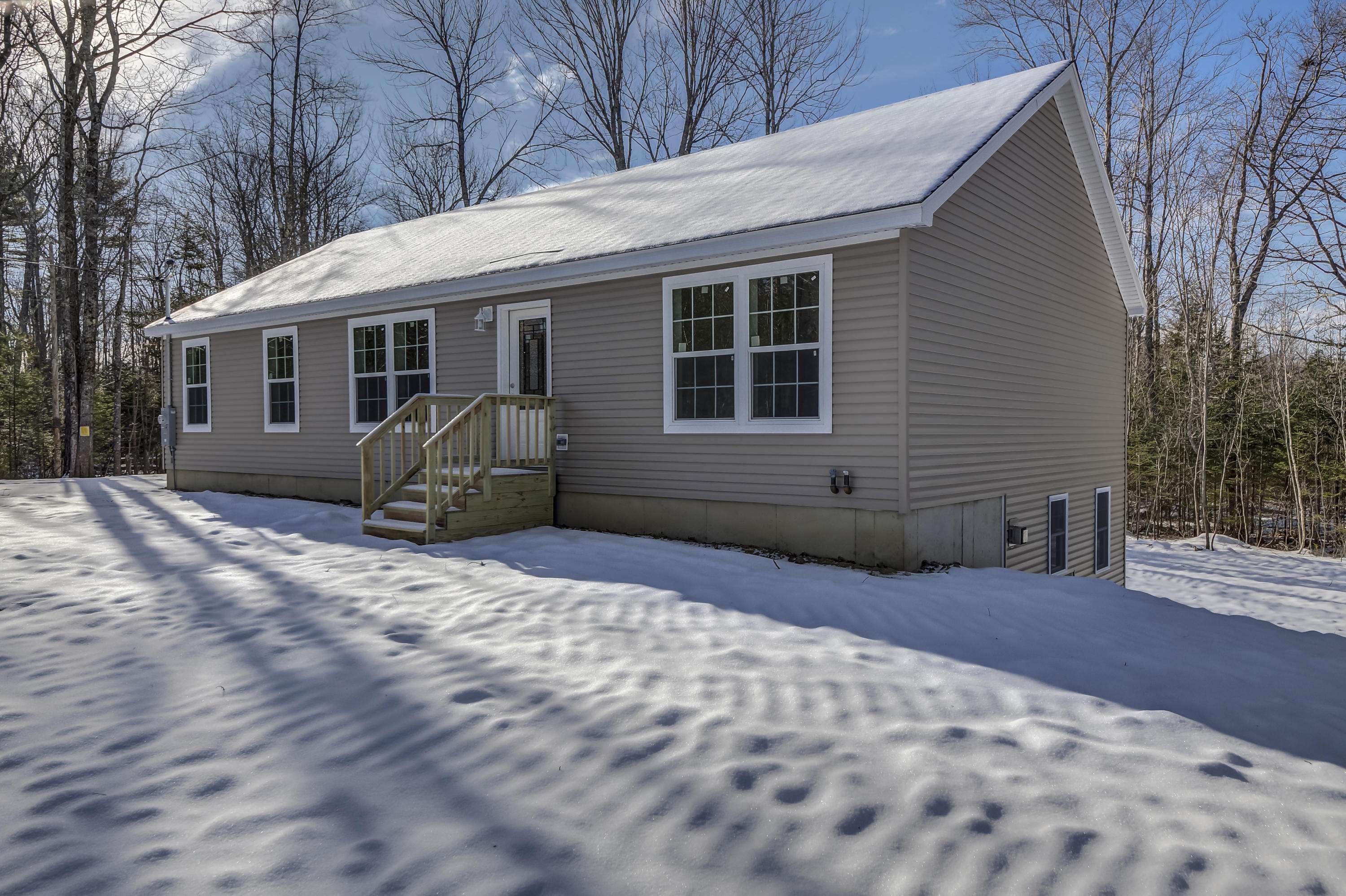 Warren, ME 04864,58 Roy DR