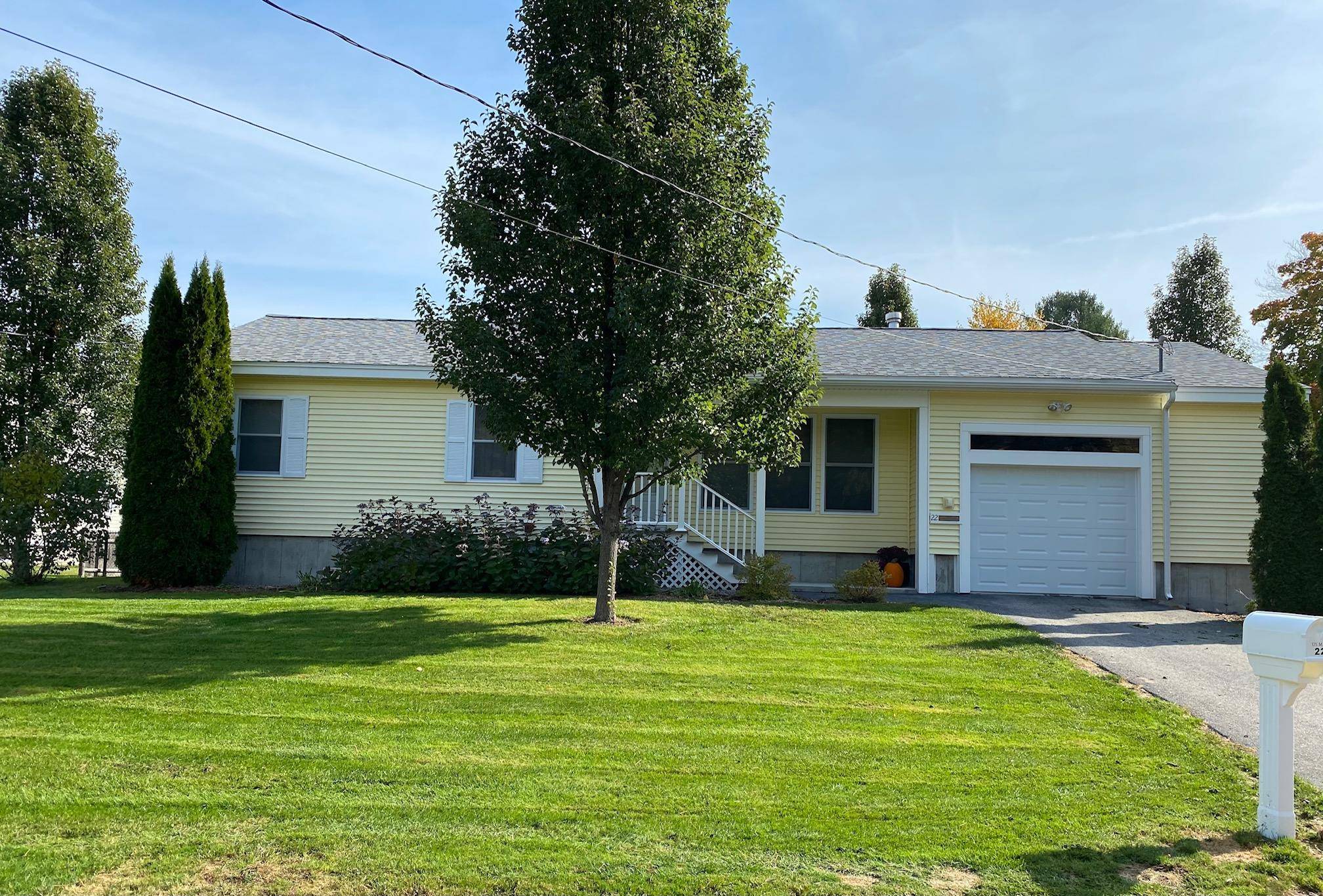 Kennebunk, ME 04043,22 Intervale RD