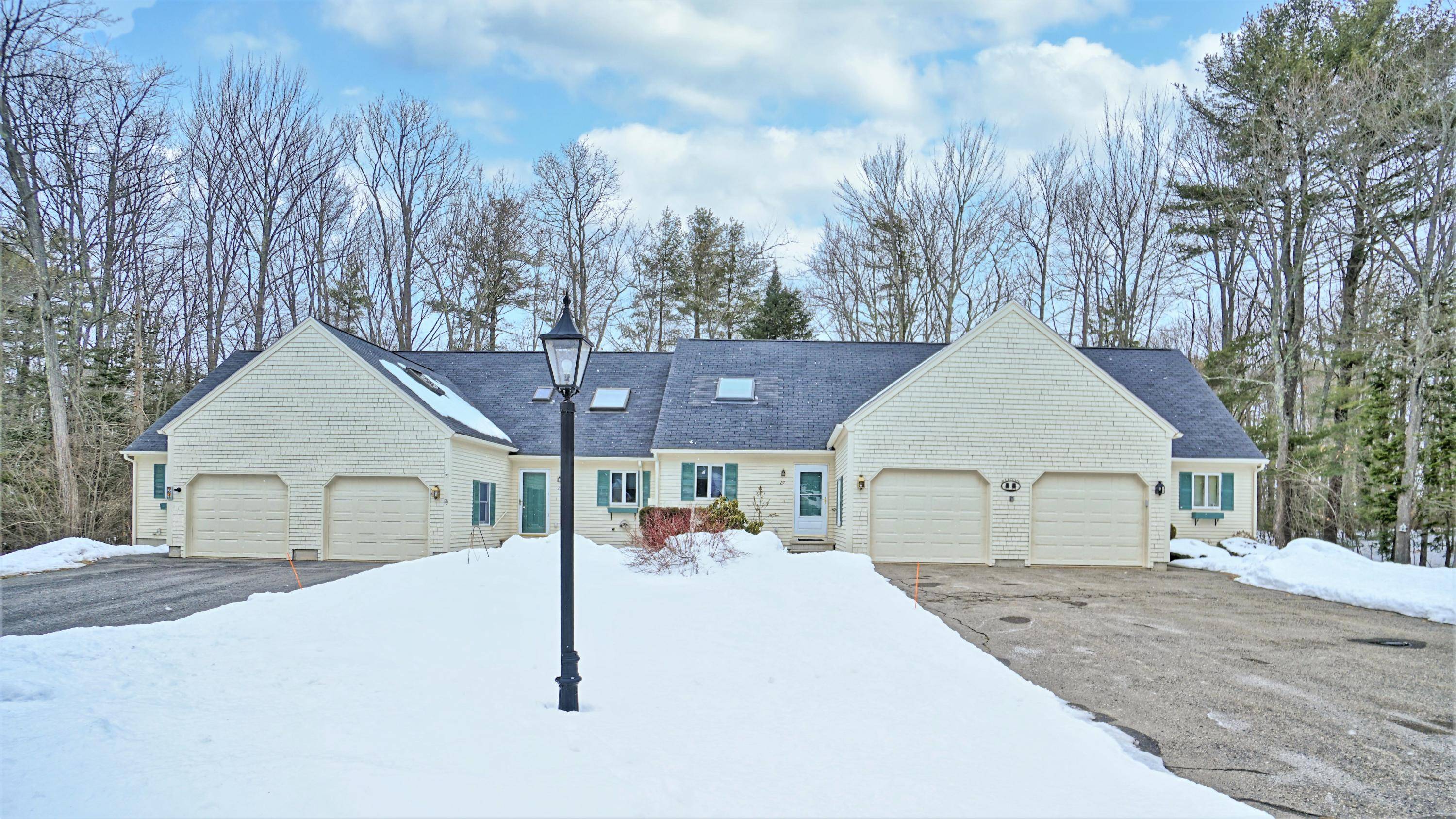Kennebunk, ME 04043,27 Chickadee LN #27
