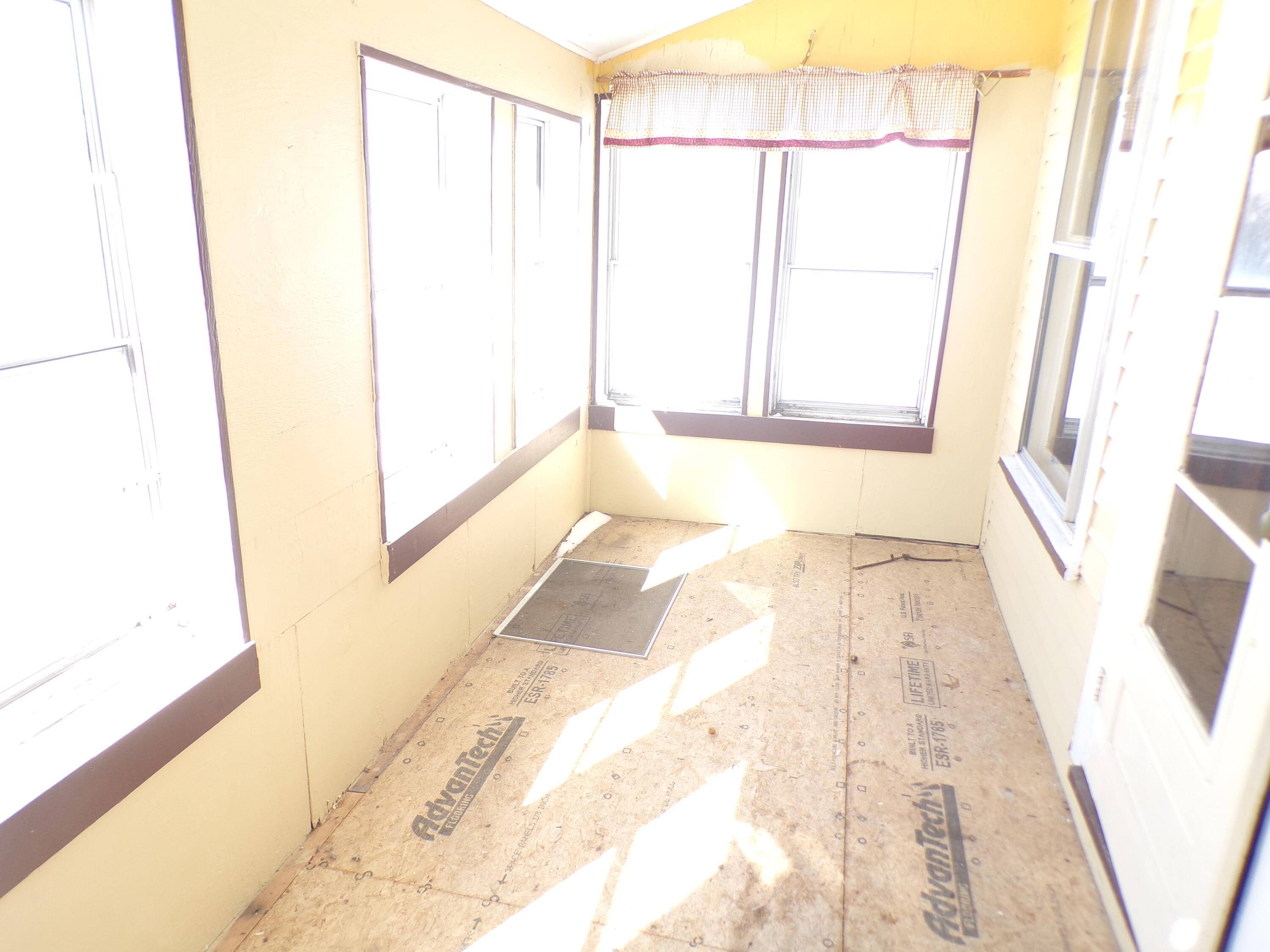 Presque Isle, ME 04769,22 Allen ST