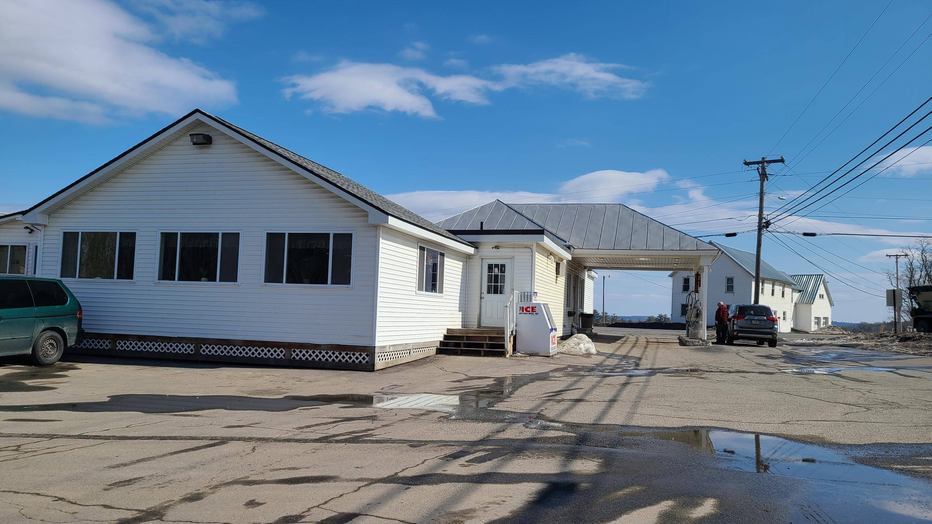 Windsor, ME 04363,362 Augusta Rockland RD