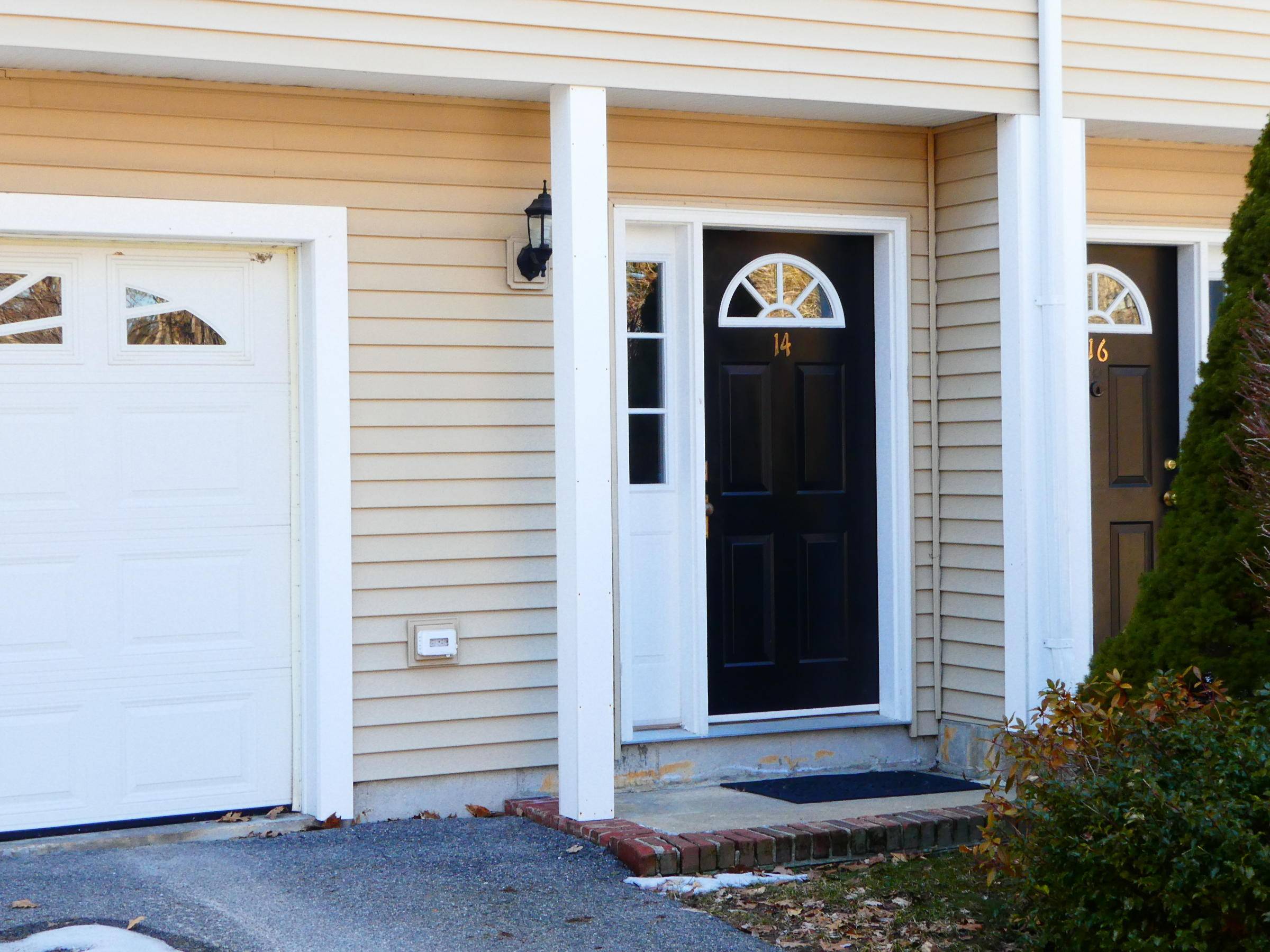 Gorham, ME 04038,14 Woodside DR #3