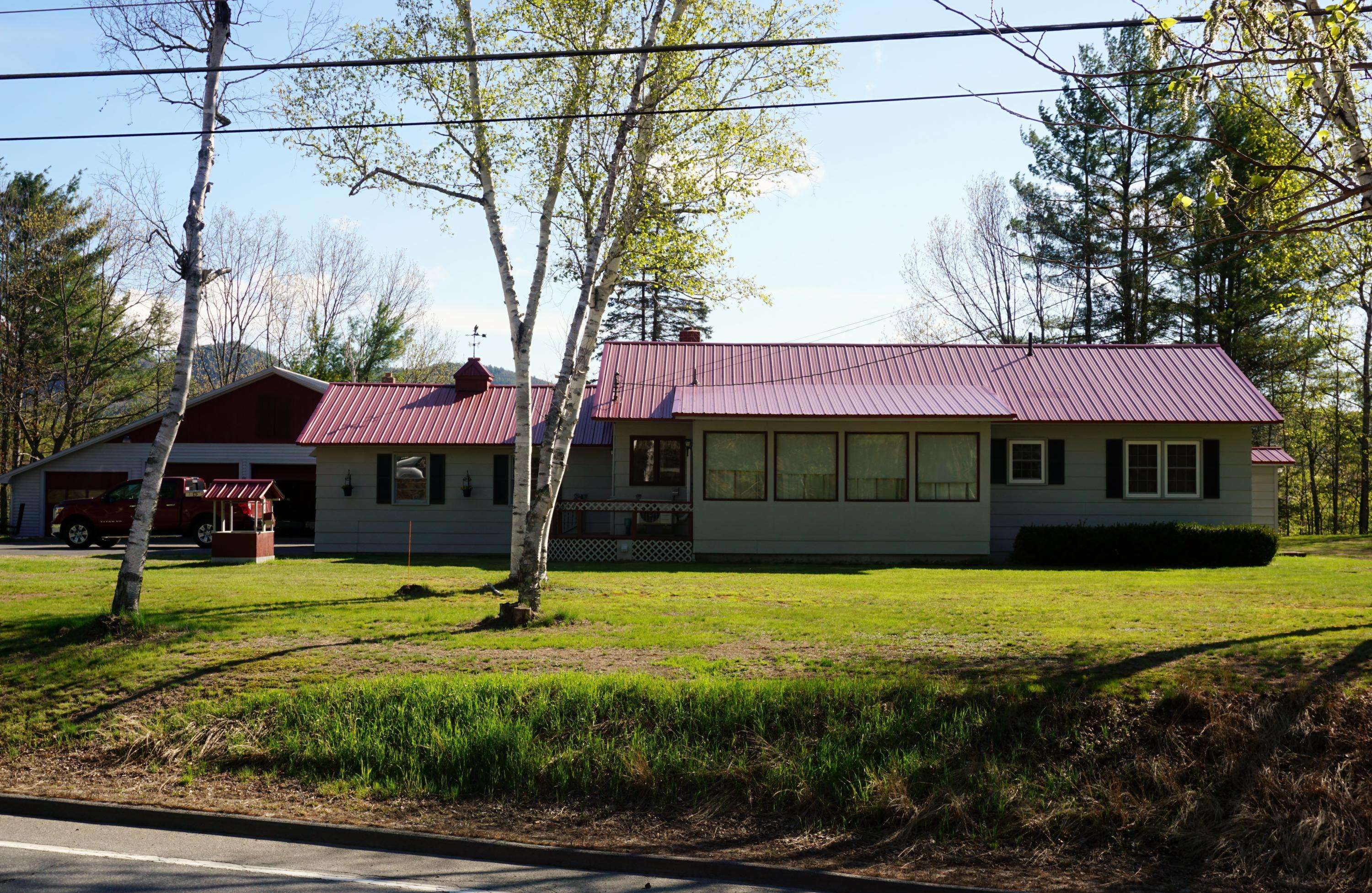 Peru, ME 04290,25 Oxford RD