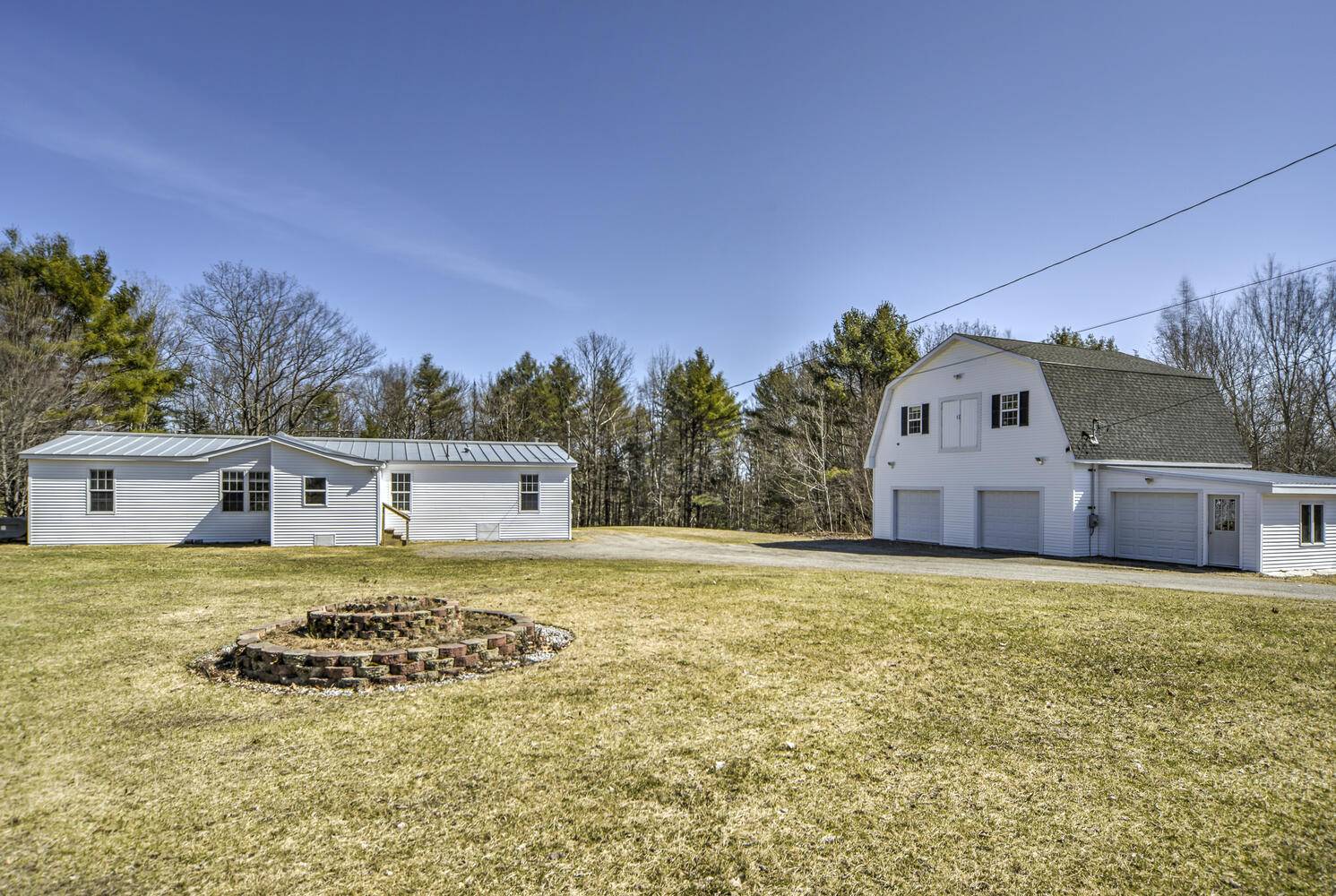 Windsor, ME 04363,903 Ridge RD