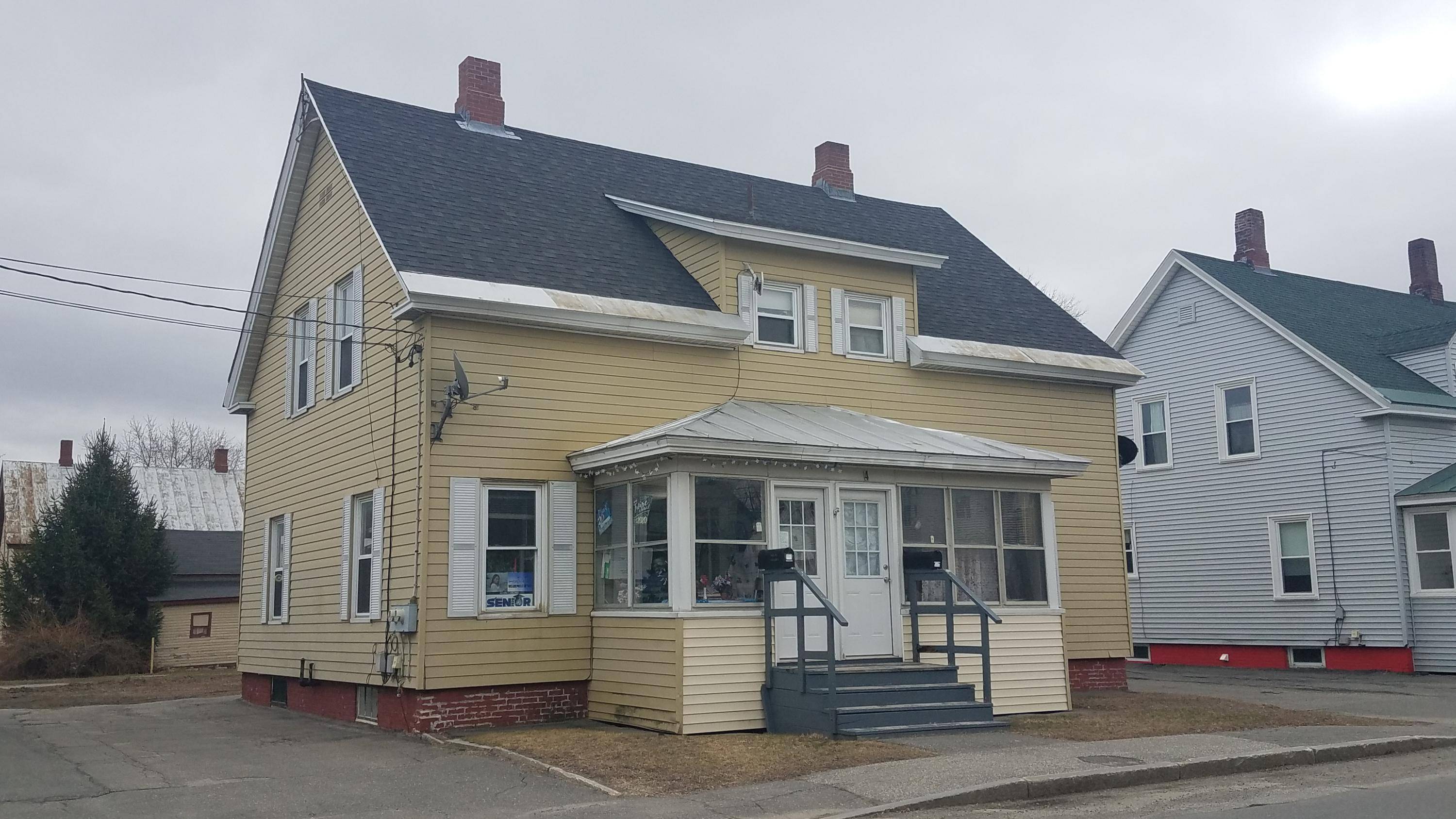 Winslow, ME 04901,4 Monument ST