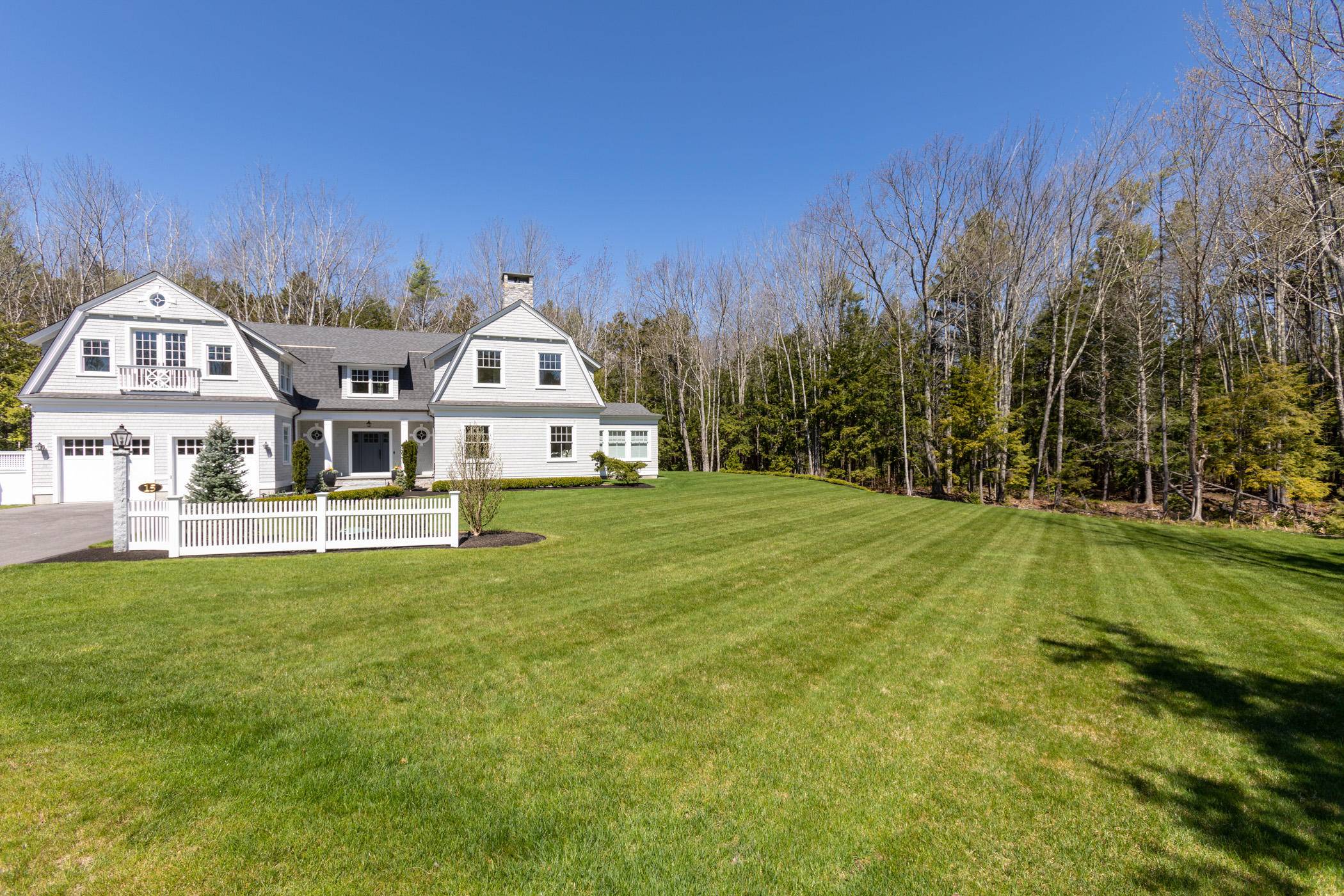 Kennebunk, ME 04043,15 Commodores WAY