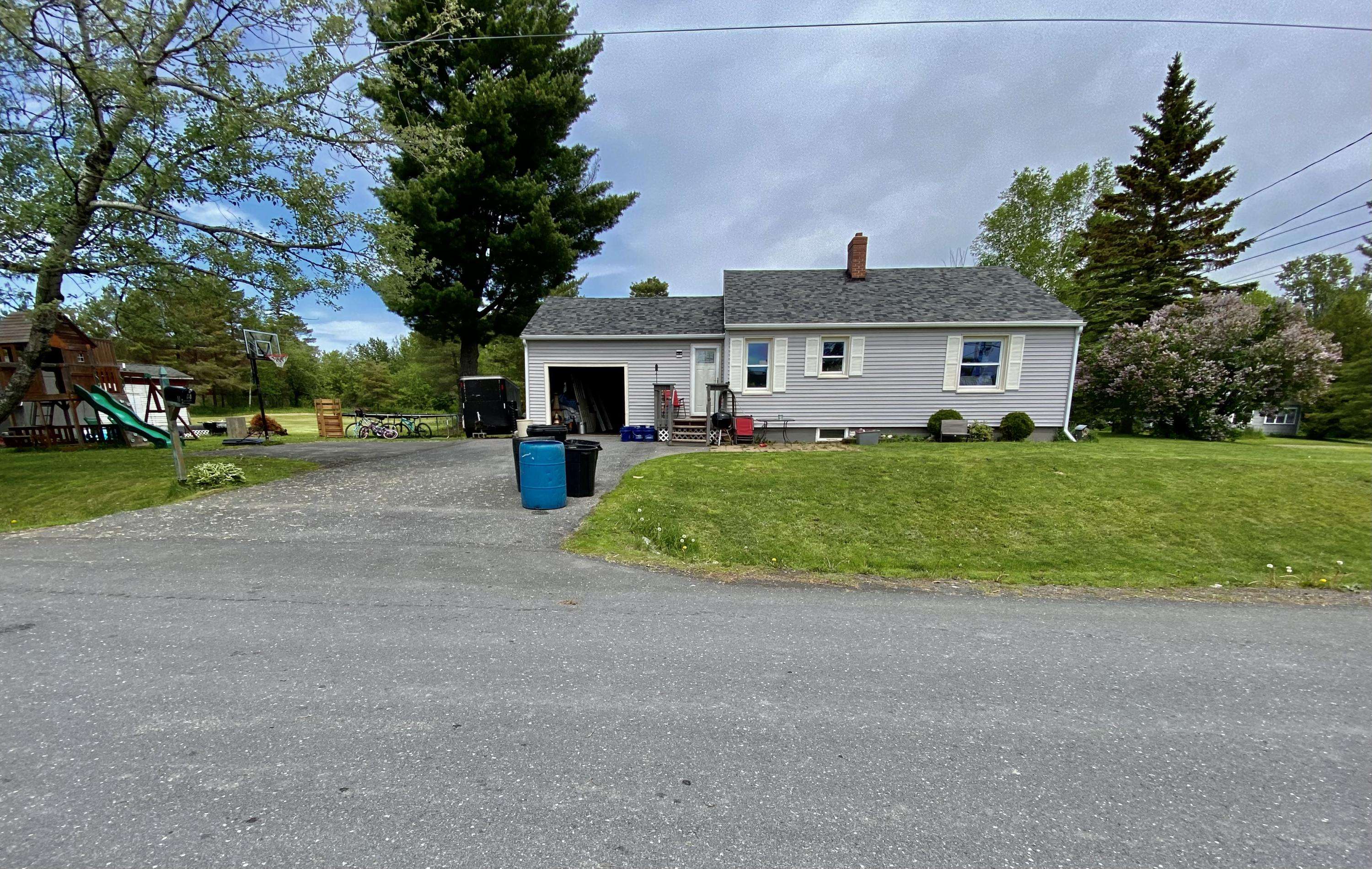 Presque Isle, ME 04769,14 Pond ST