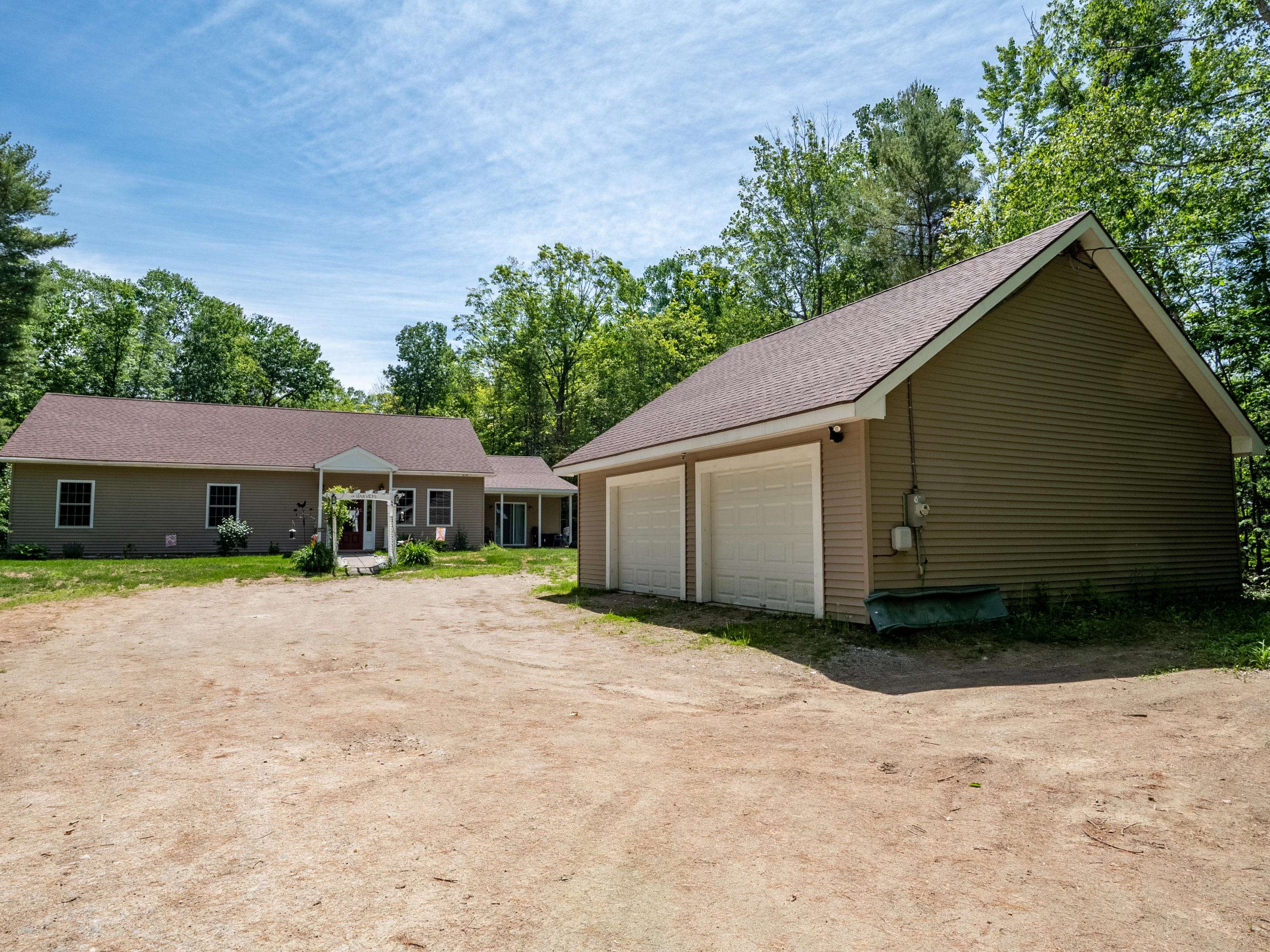 Readfield, ME 04355,164 Stanley RD