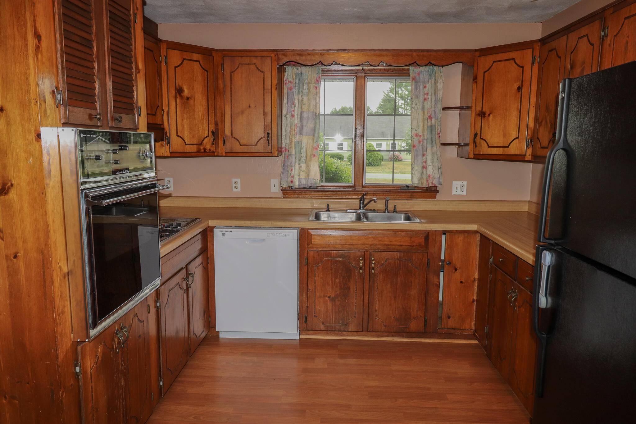 Farmington, ME 04938,136 Davis RD