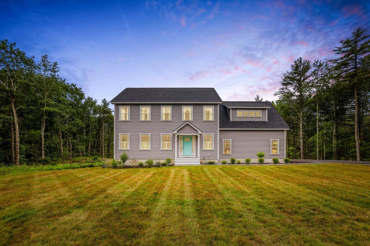 Kennebunk, ME 04043,24 Kingsbury LN