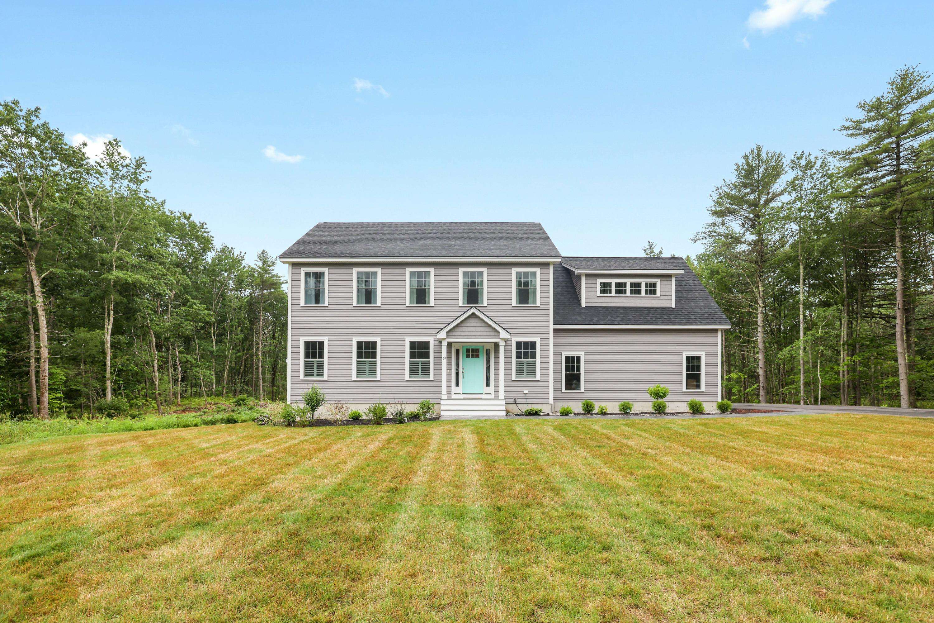 Kennebunk, ME 04043,24 Kingsbury LN