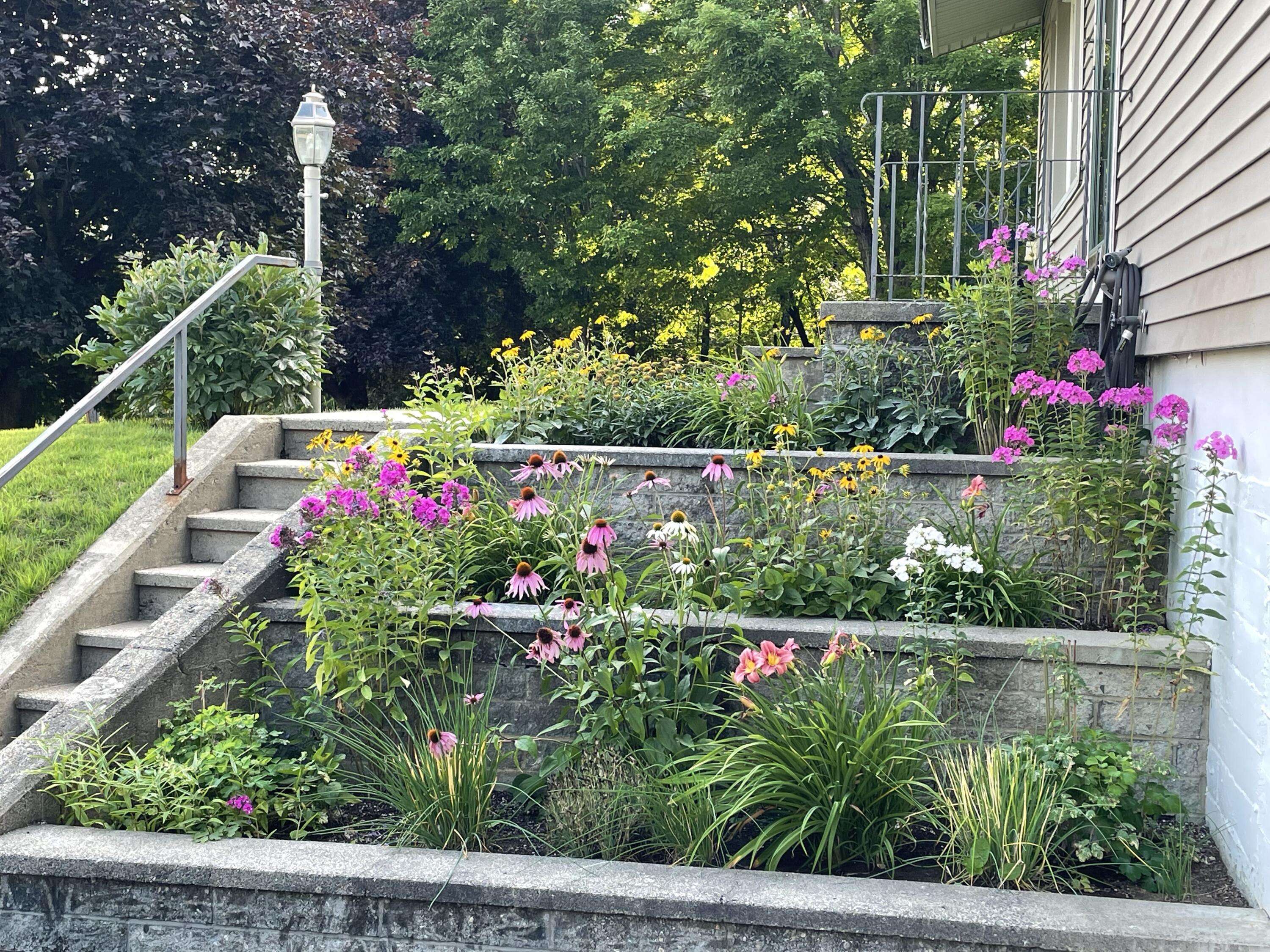 Farmington, ME 04938,234 Middle ST