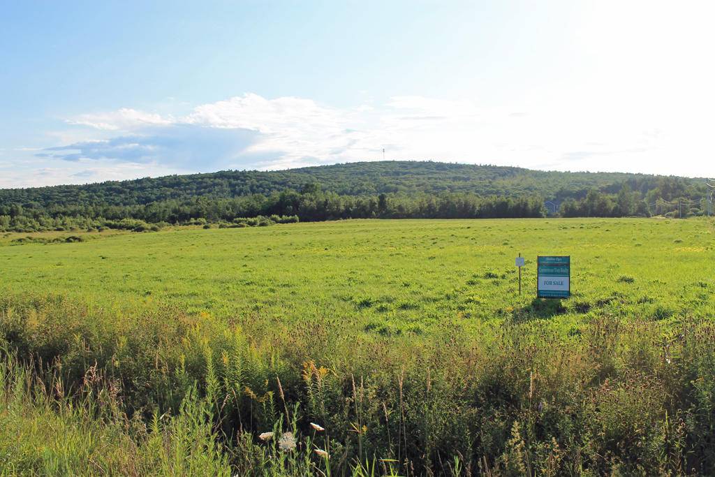 Smithfield, ME 04978,1-P Groves Flat LN