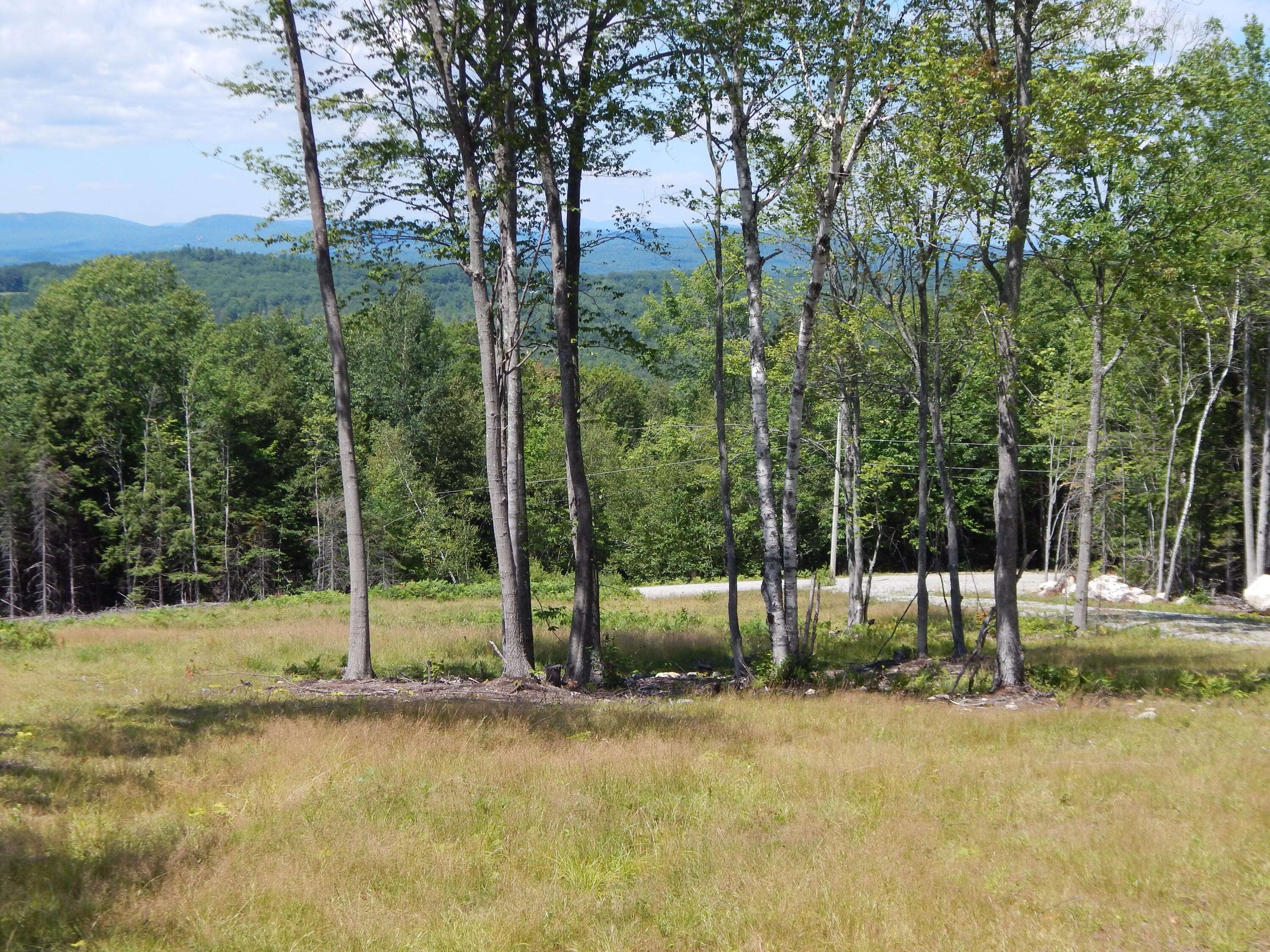 Paris, ME 04281,000 Brett Hill