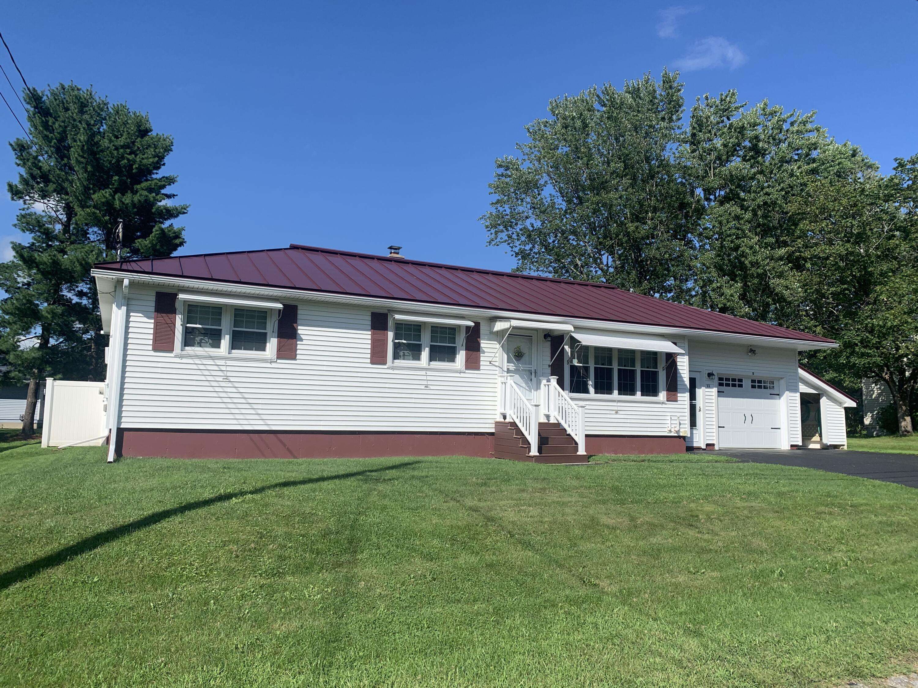 Winslow, ME 04901,11 Bert ST